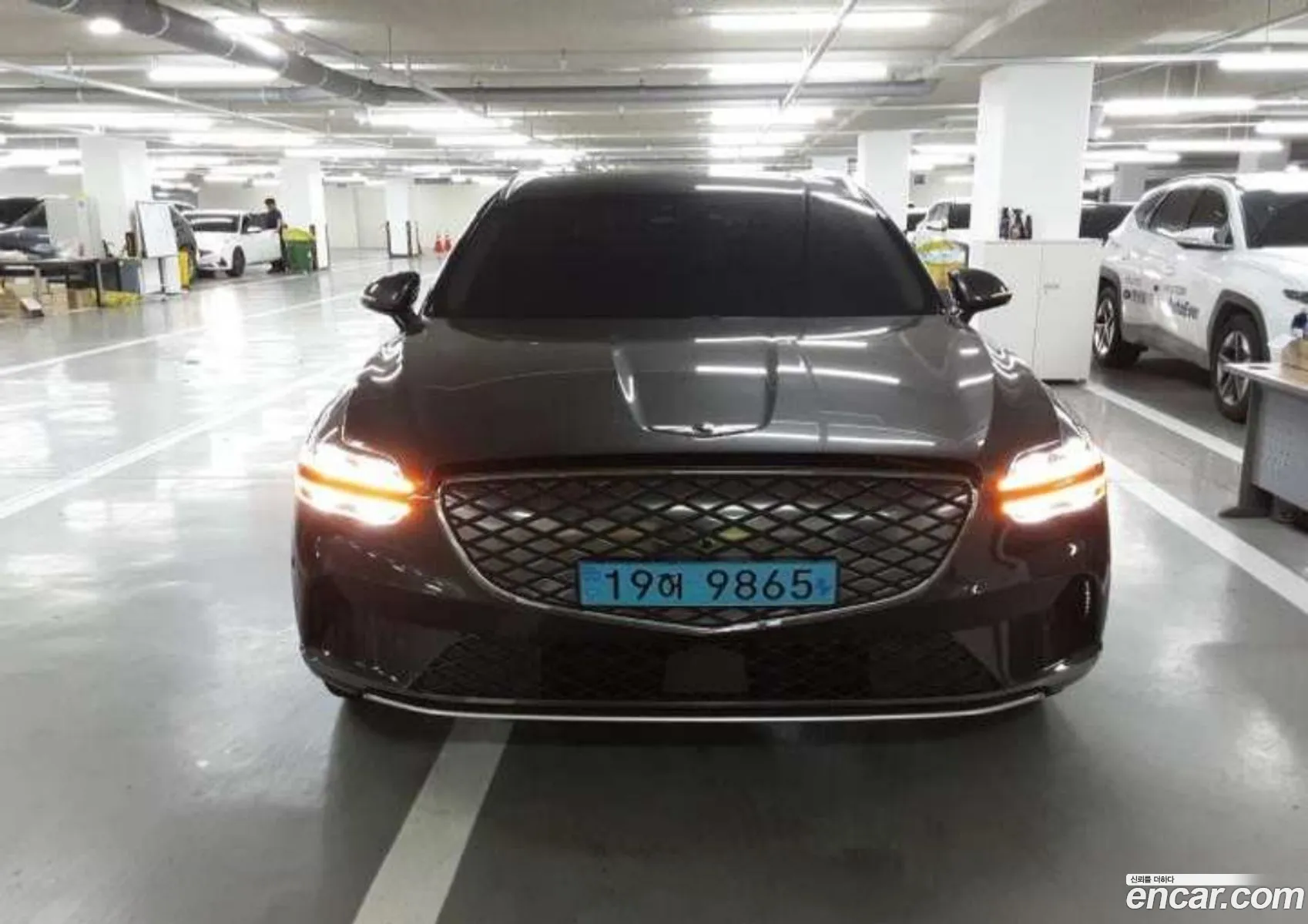 Genesis Electrified GV70 2024 — 3