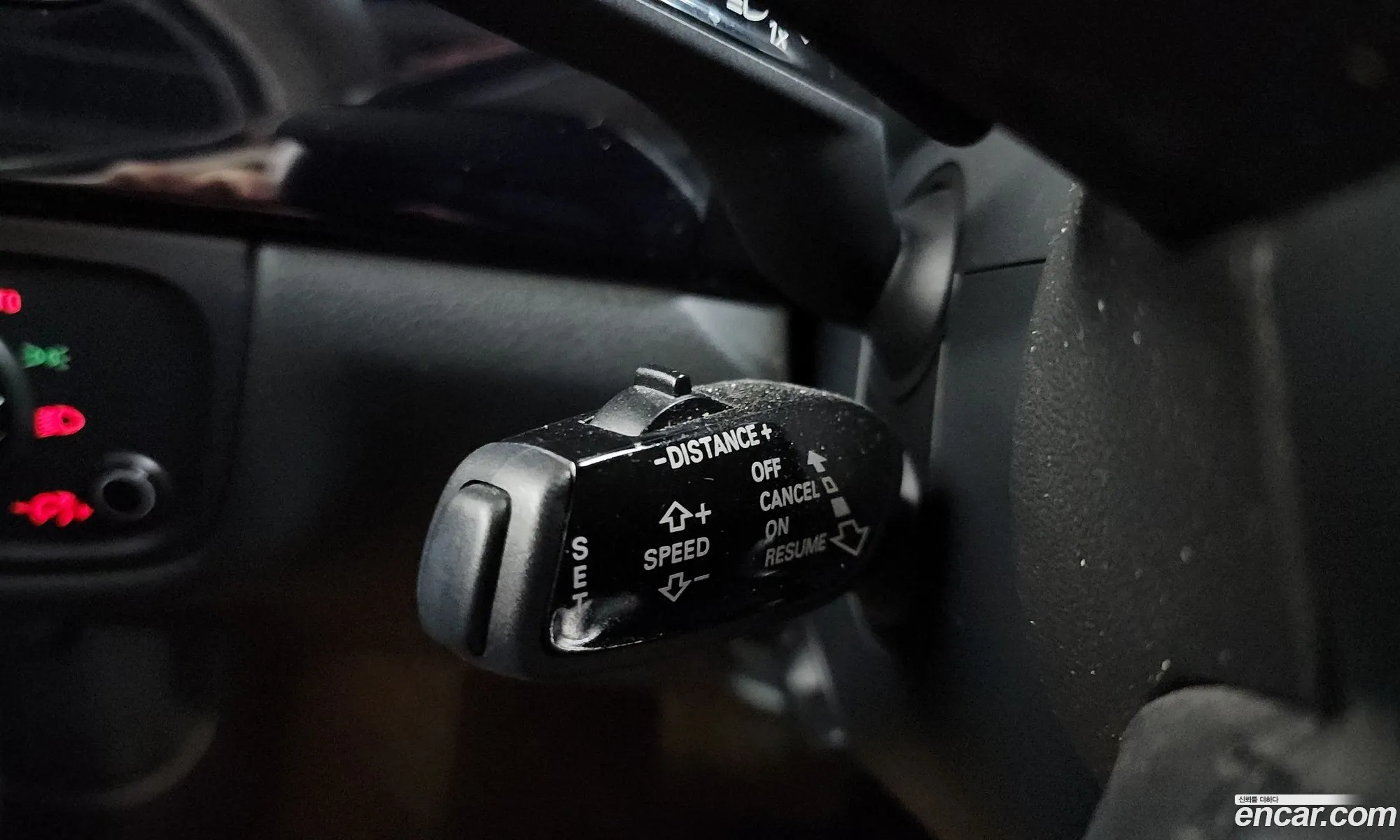 Audi A8 2012 WAUZZZ4H7CN036970 — 17