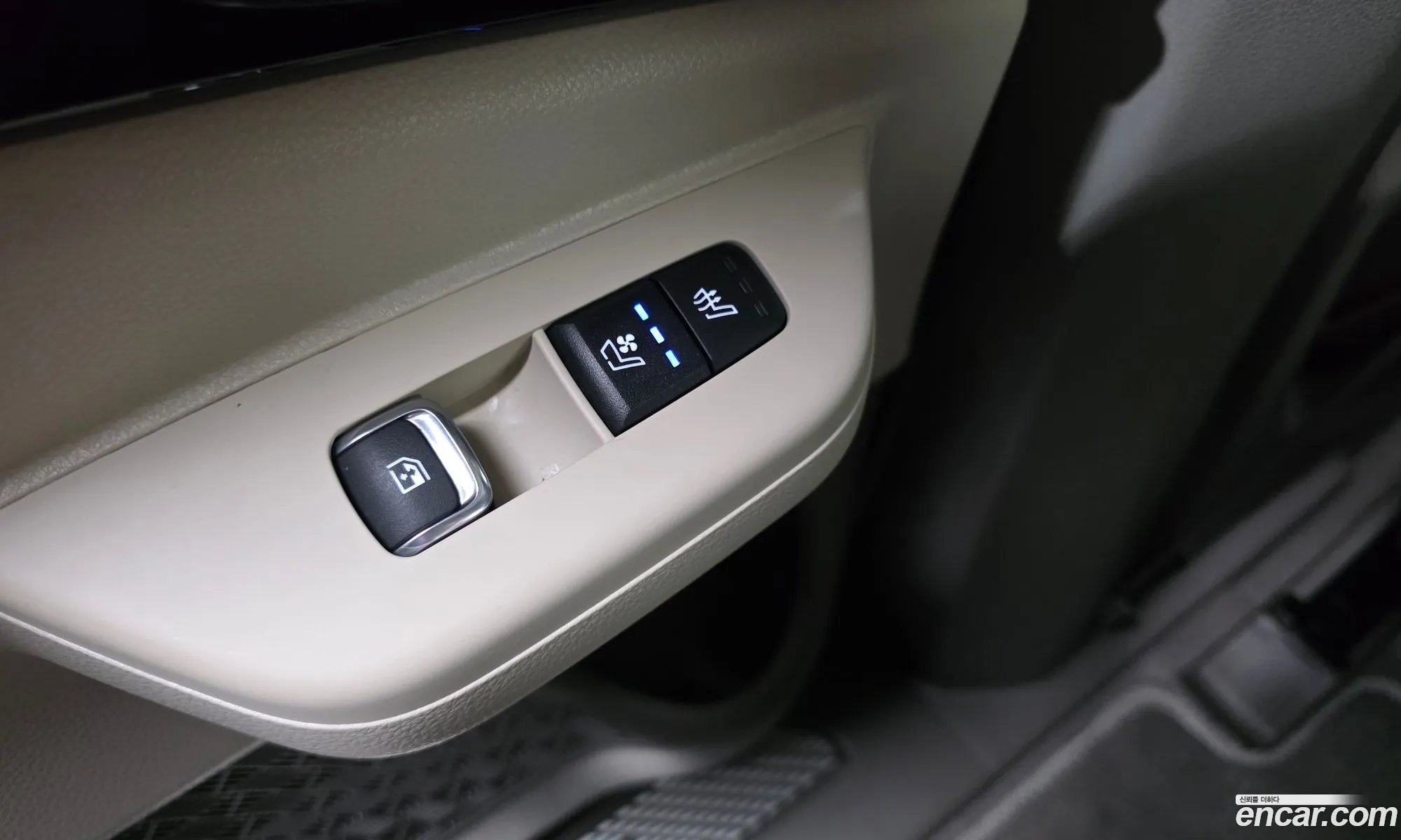 Kia Carnival 2025 — 25