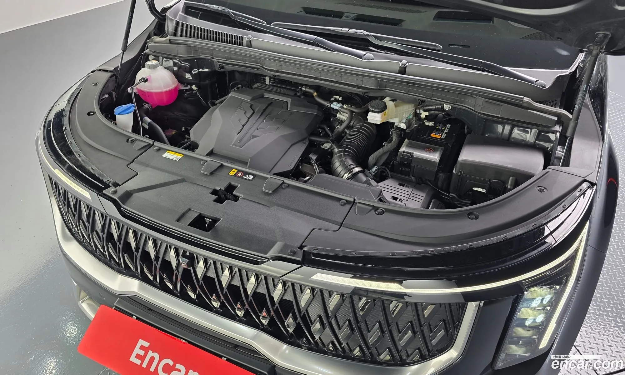 Kia Carnival 2025 — 10