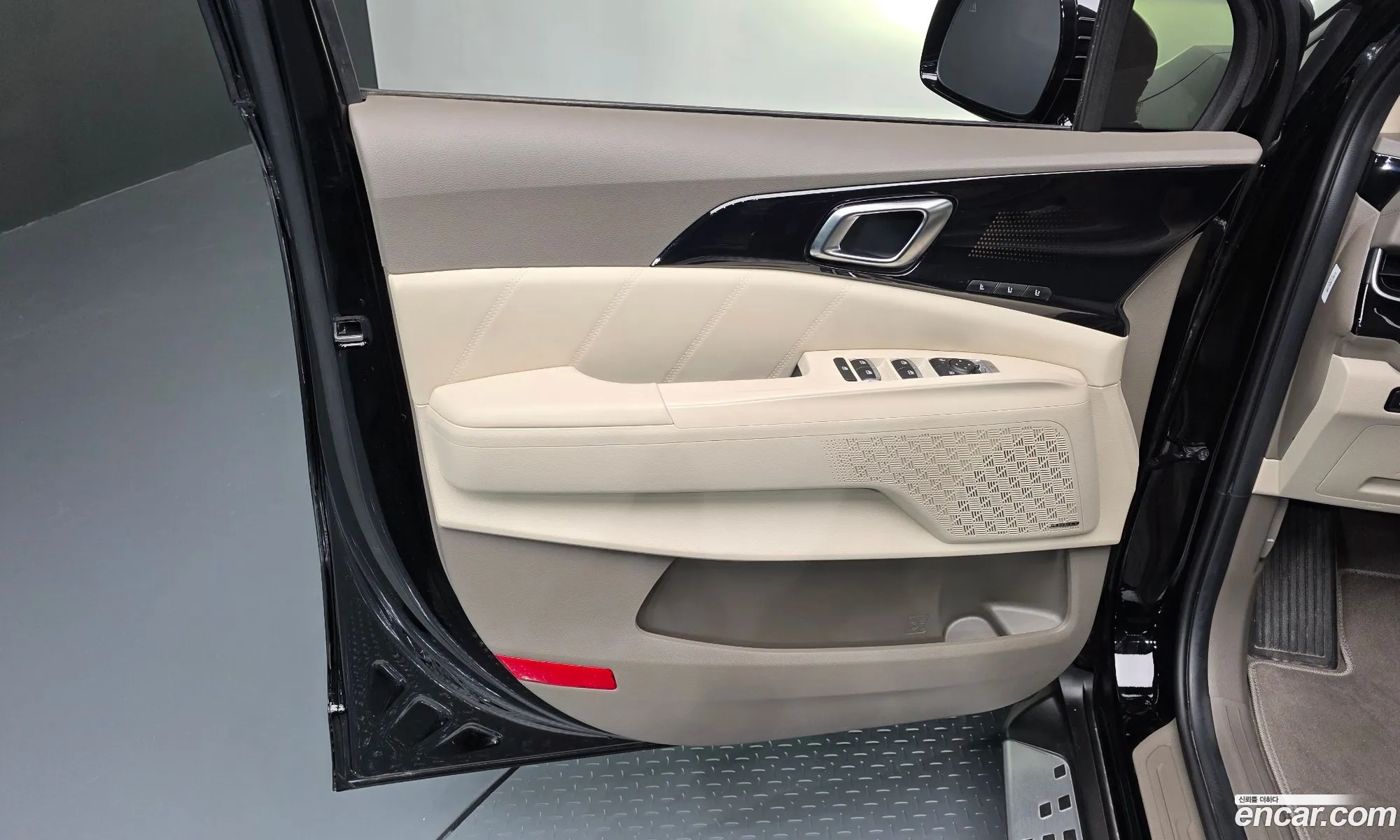 Kia Carnival 2025 — 33
