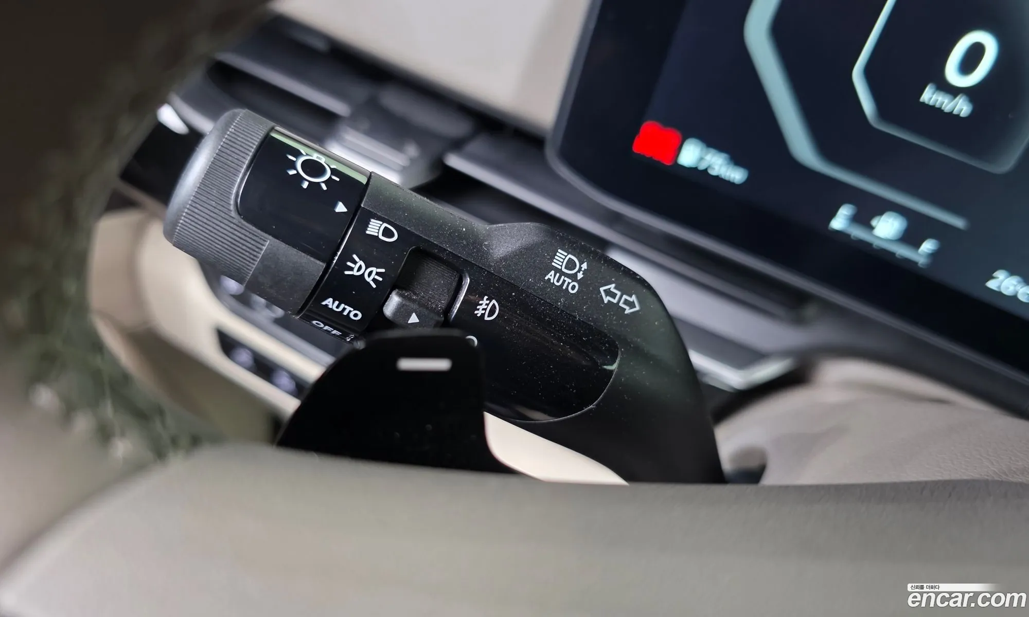 Kia Carnival 2025 — 2
