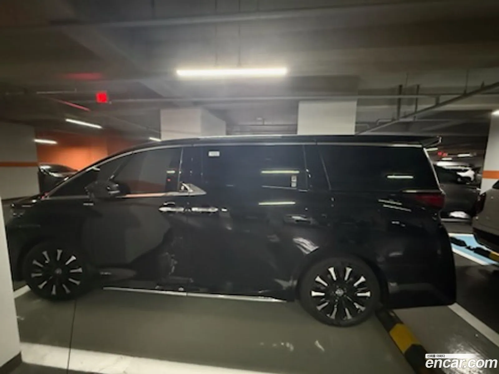 Toyota Alphard 2025 — 6