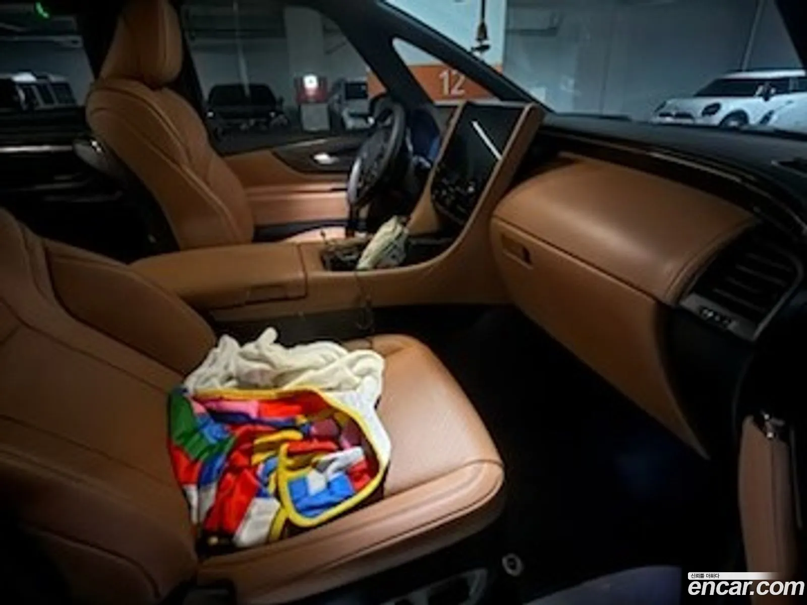 Toyota Alphard 2025 — 7