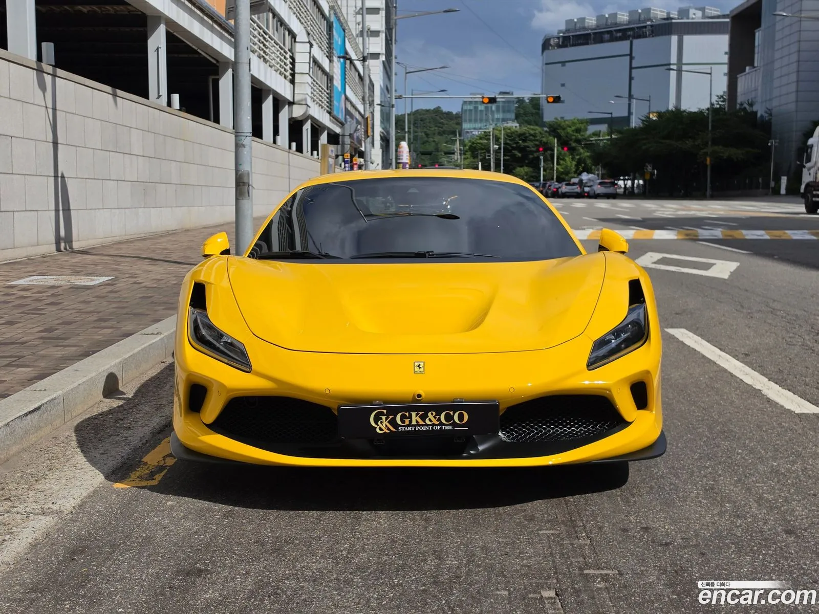 Ferrari F8 Tributo 2021 — 9