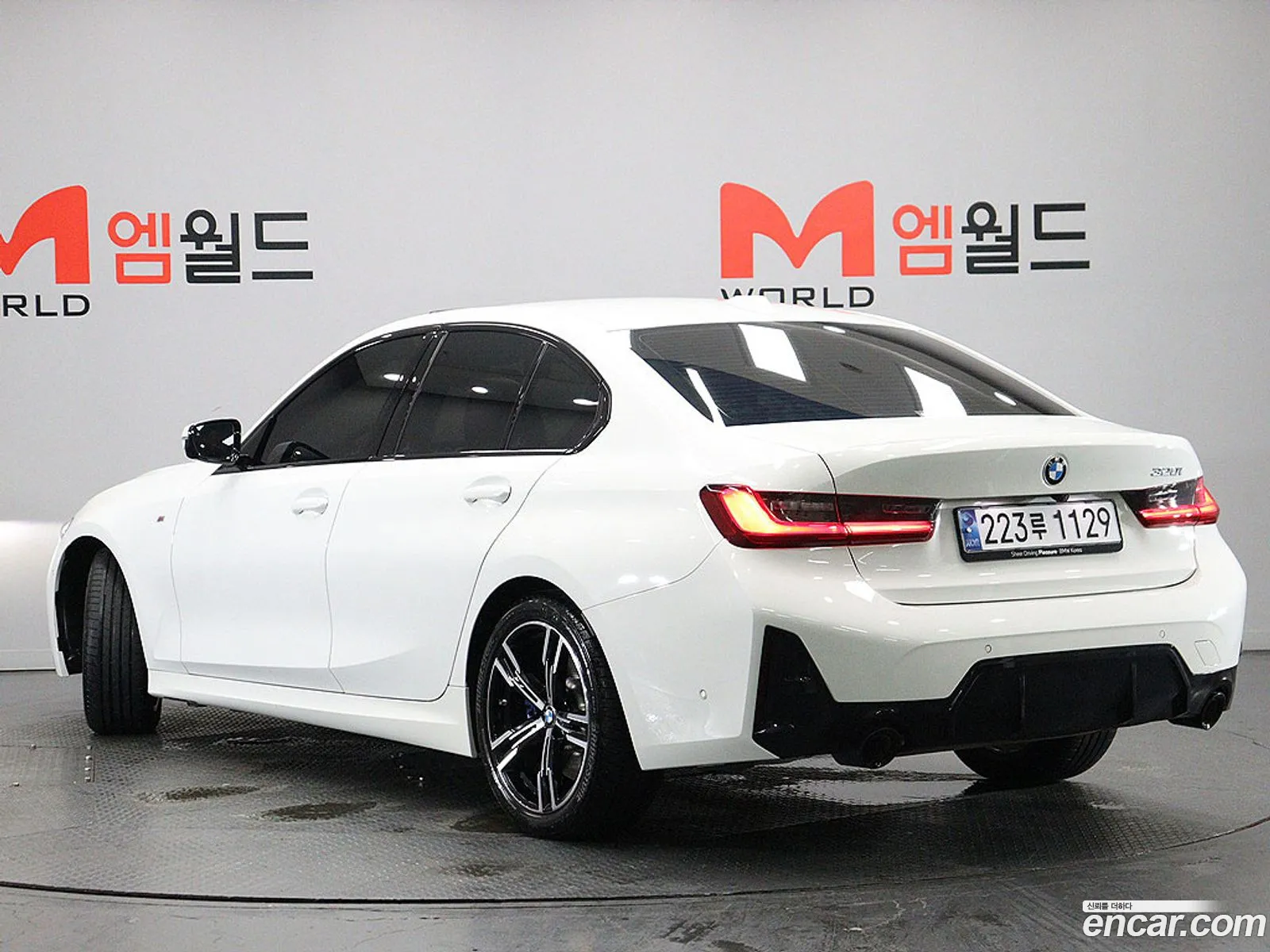 BMW 3 Series 2024 — 5