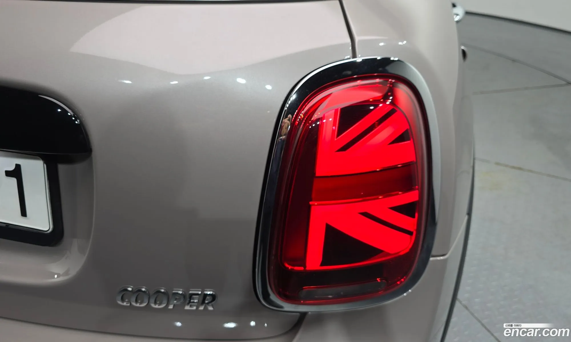 Mini Cooper 2024 WMW41DK08R2V41556 — 29