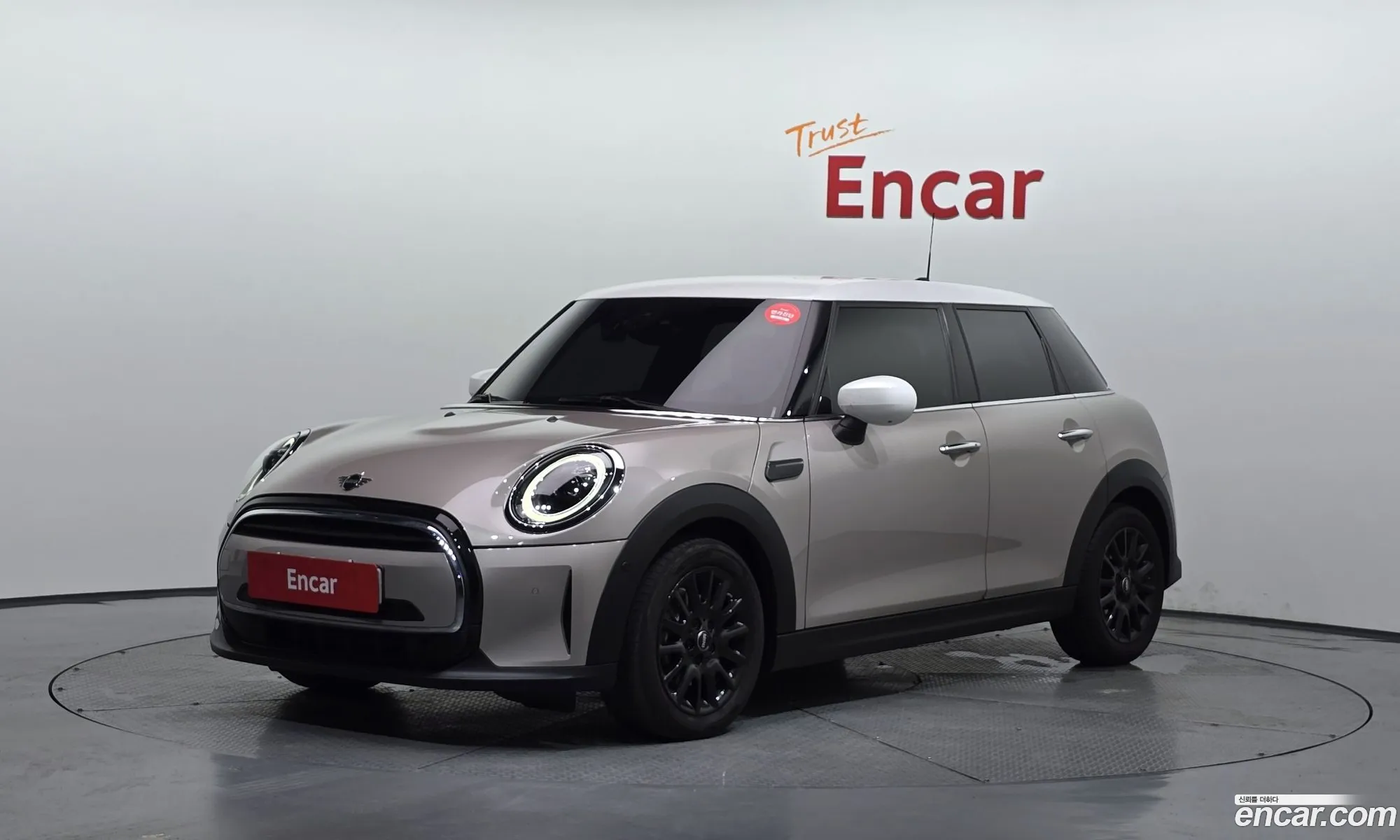 Mini Cooper 2024 WMW41DK08R2V41556 — 2