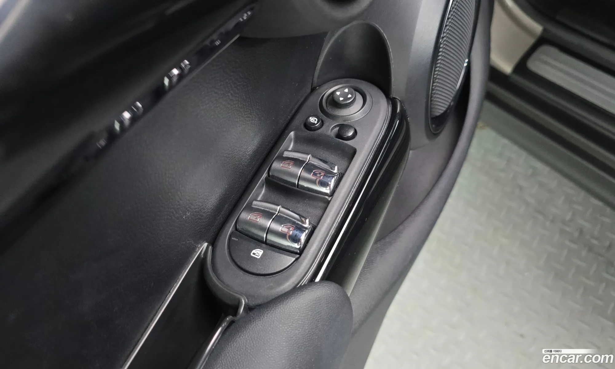 Mini Cooper 2024 WMW41DK08R2V41556 — 18