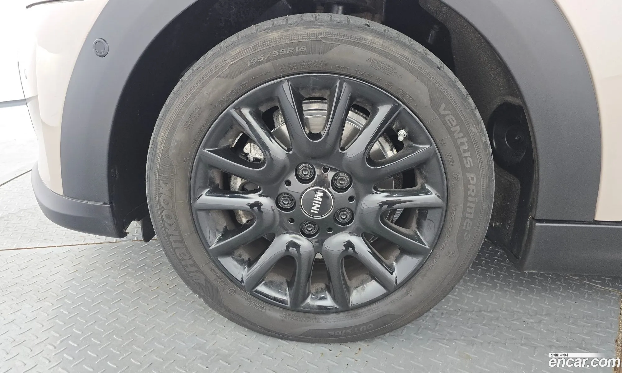 Mini Cooper 2024 WMW41DK08R2V41556 — 3