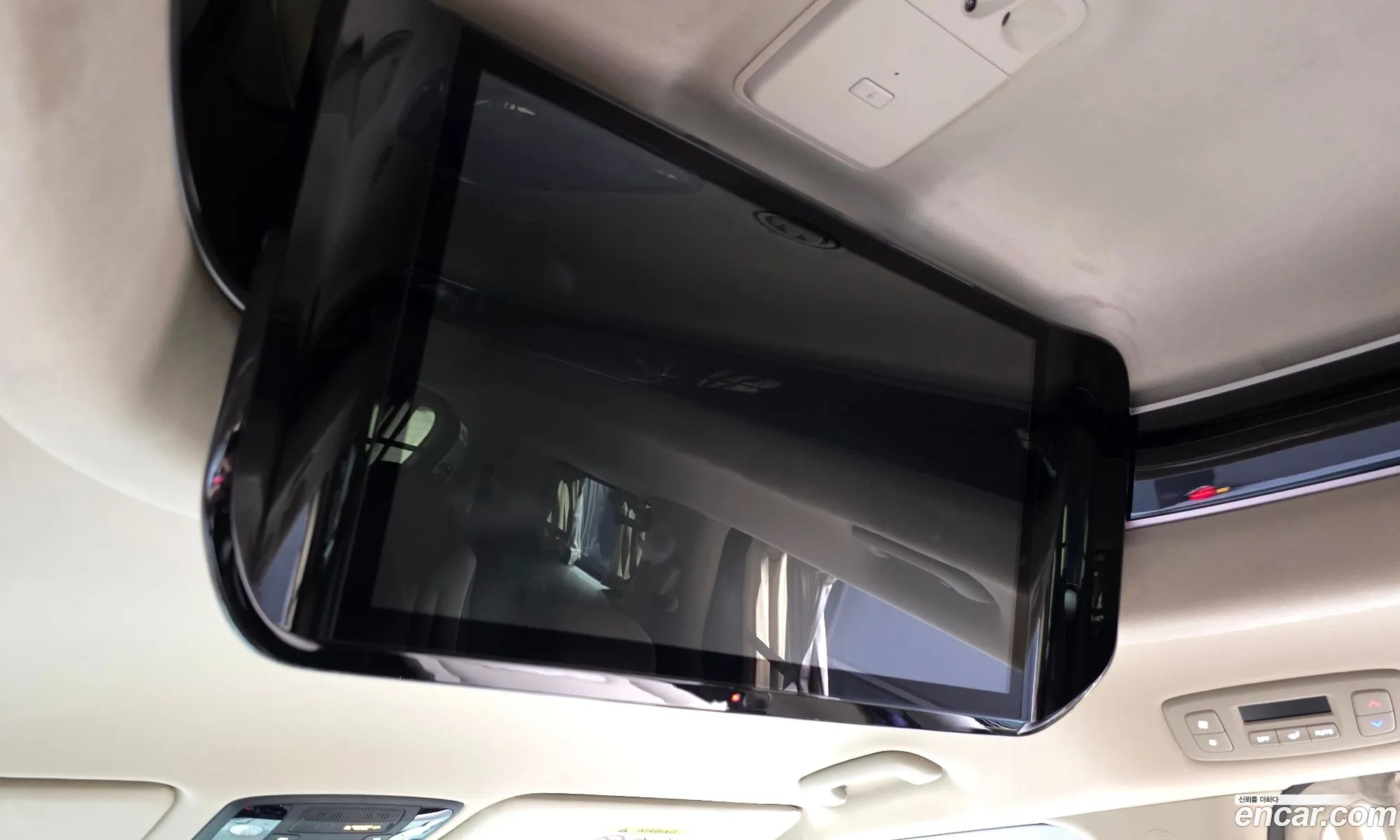 Kia Carnival 2023 KNANE813BPS265302 — 38