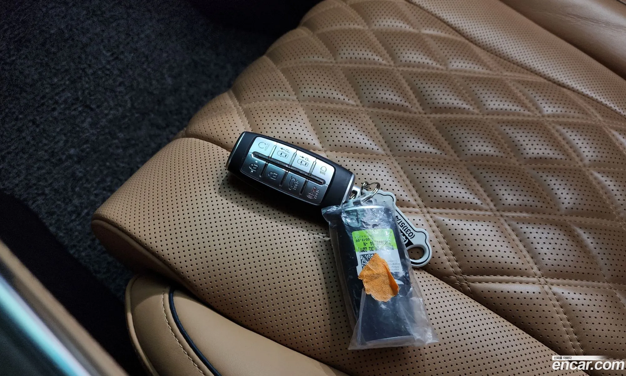 Genesis GV80 2023 KMTHA81BDPU148838 — 33