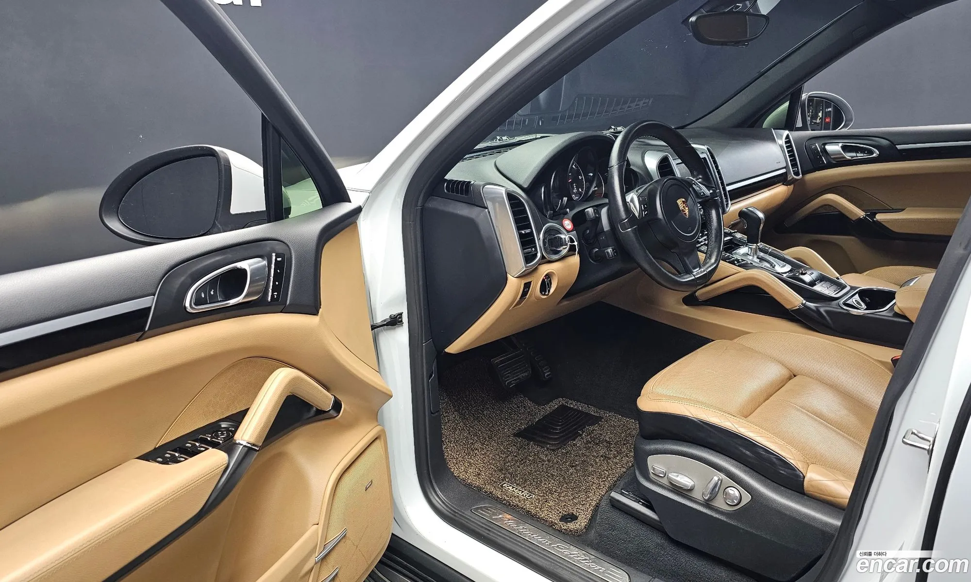 Porsche Cayenne 2014 WP1AF2924ELA44882 — 18