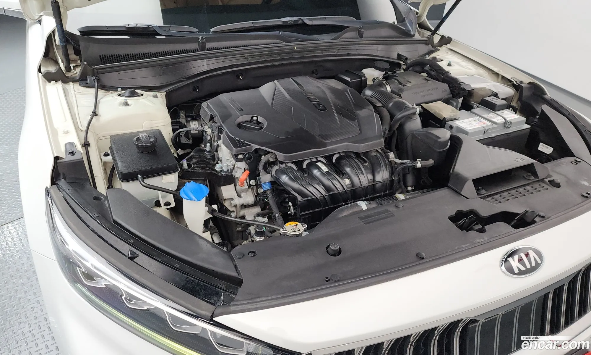 Kia K7 Premier 2019 KNALC41BBLA206134 — 19