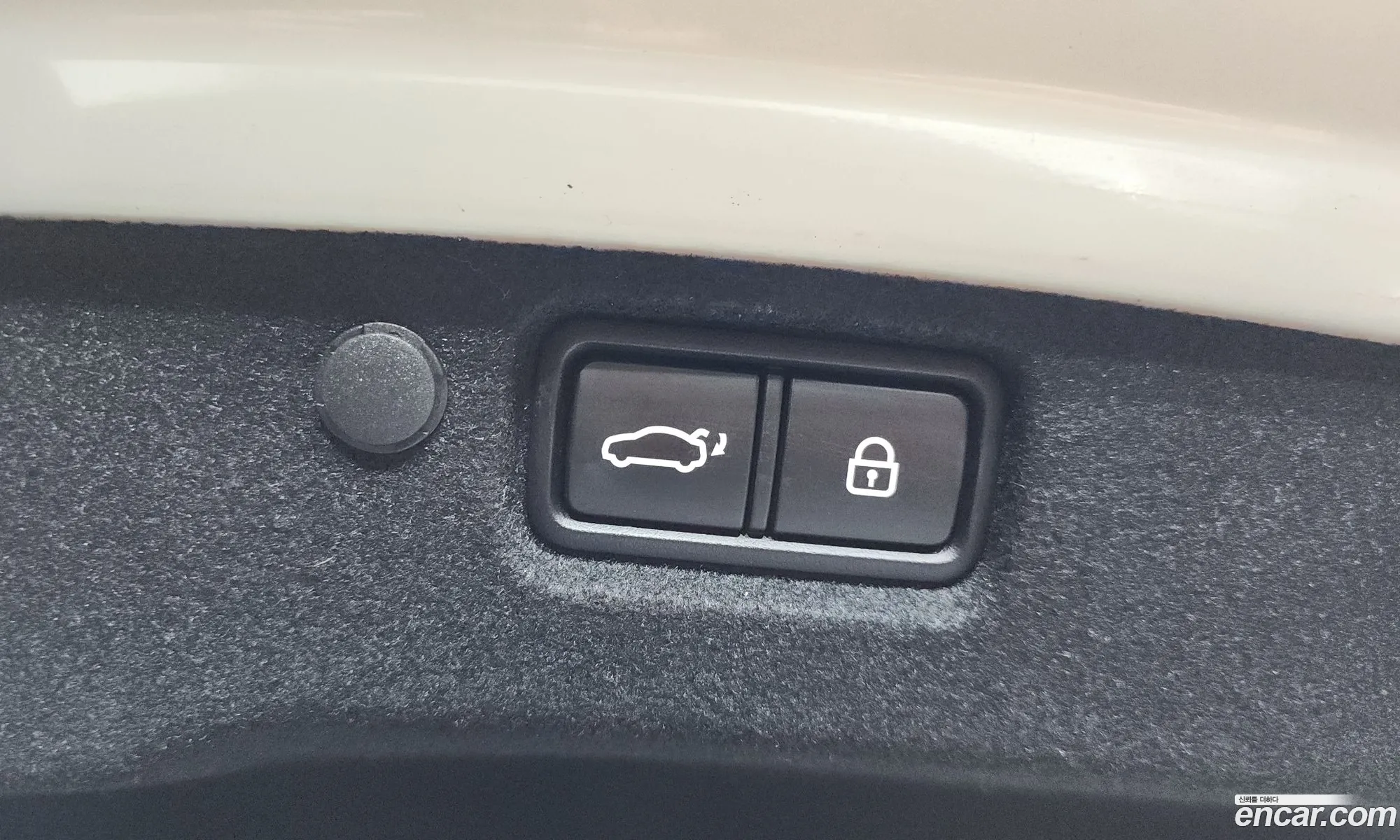 Kia K7 Premier 2019 KNALC41BBLA206134 — 24