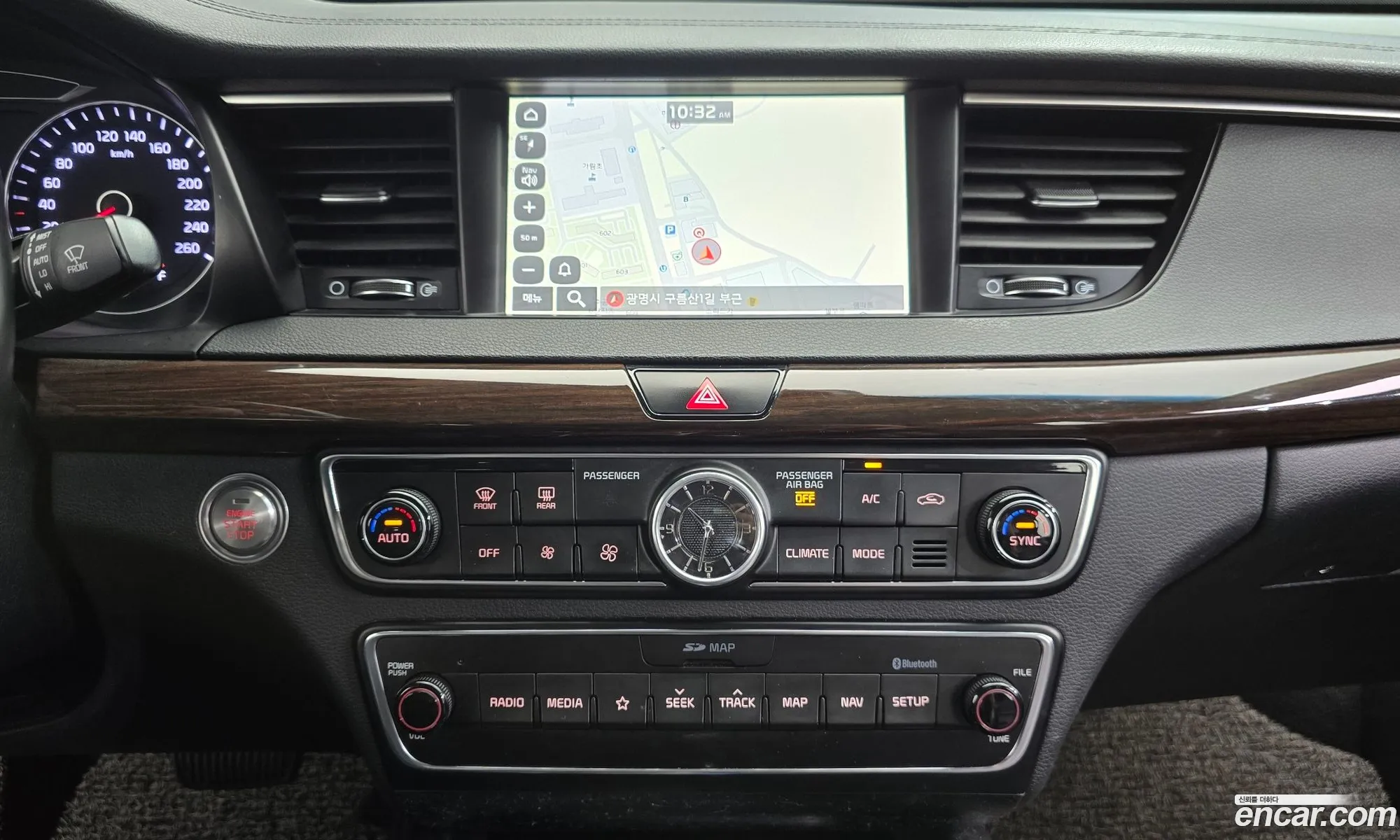 Kia K7 2018 KNALC418BJA145507 — 2