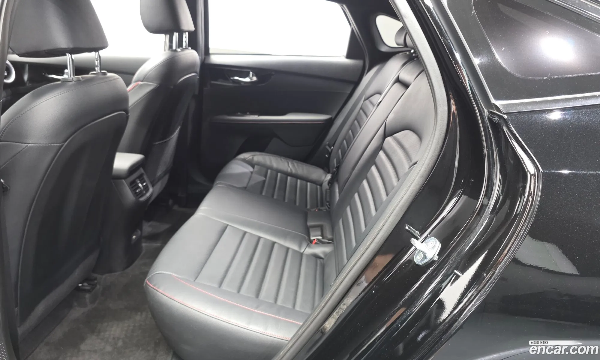 Kia K3 2021 KNAF4517GNA131243 — 14