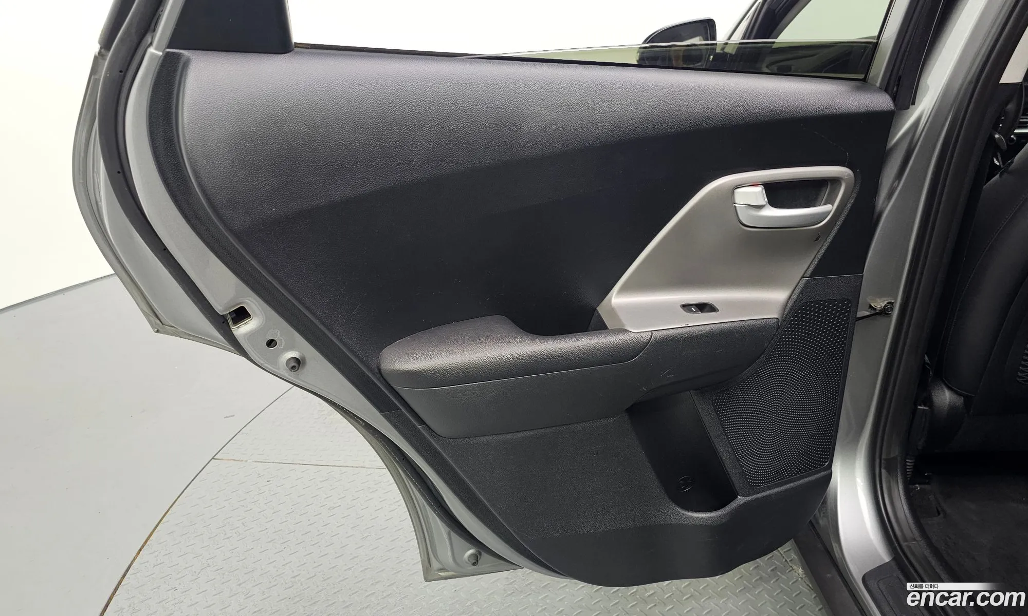 Kia Niro 2020 KNACA81CGLA391586 — 11