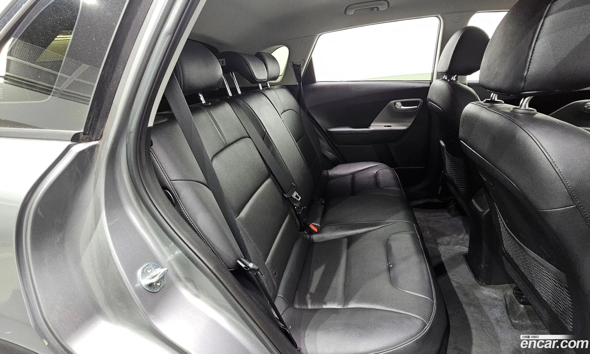 Kia Niro 2020 KNACA81CGLA391586 — 19