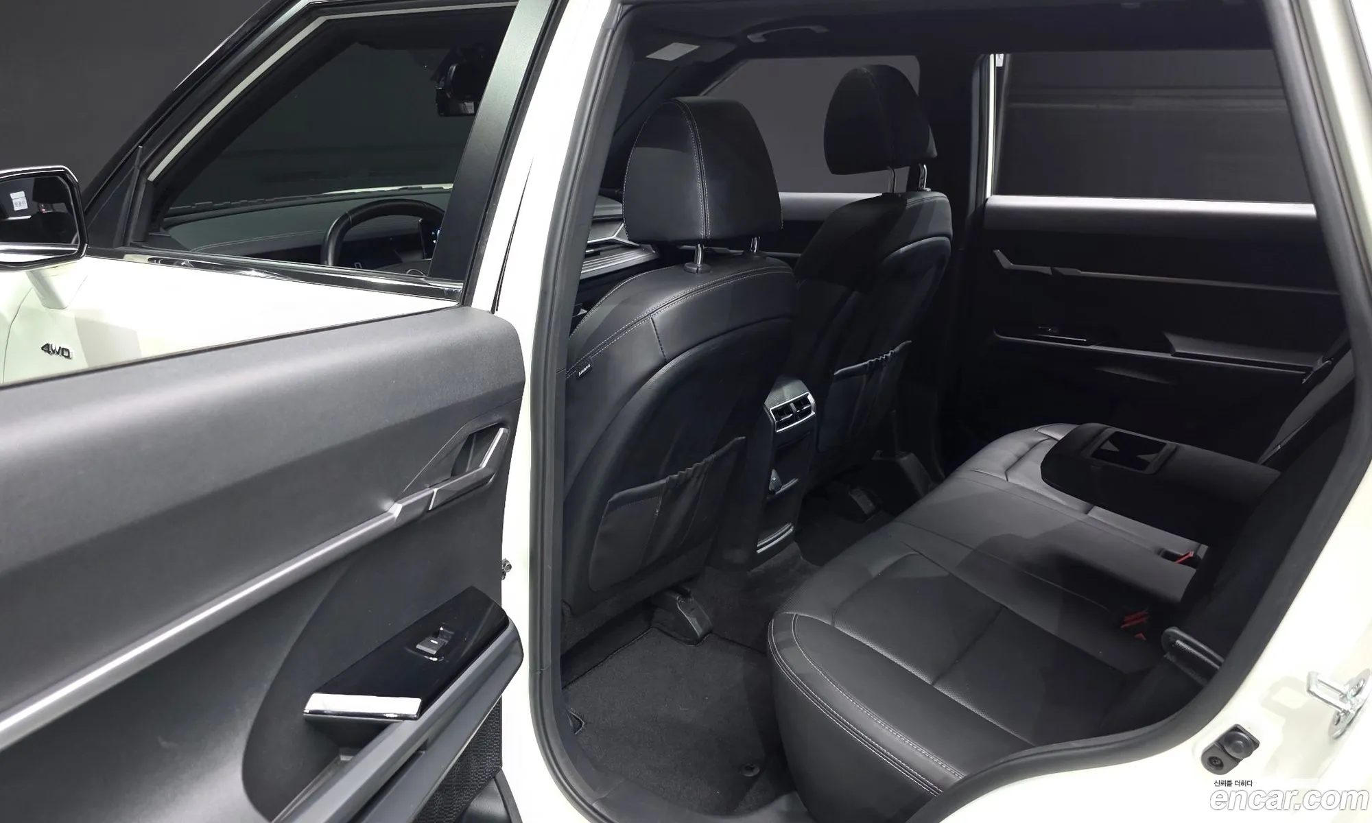 KG Mobility (SsangYong) Torres 2022 — 20