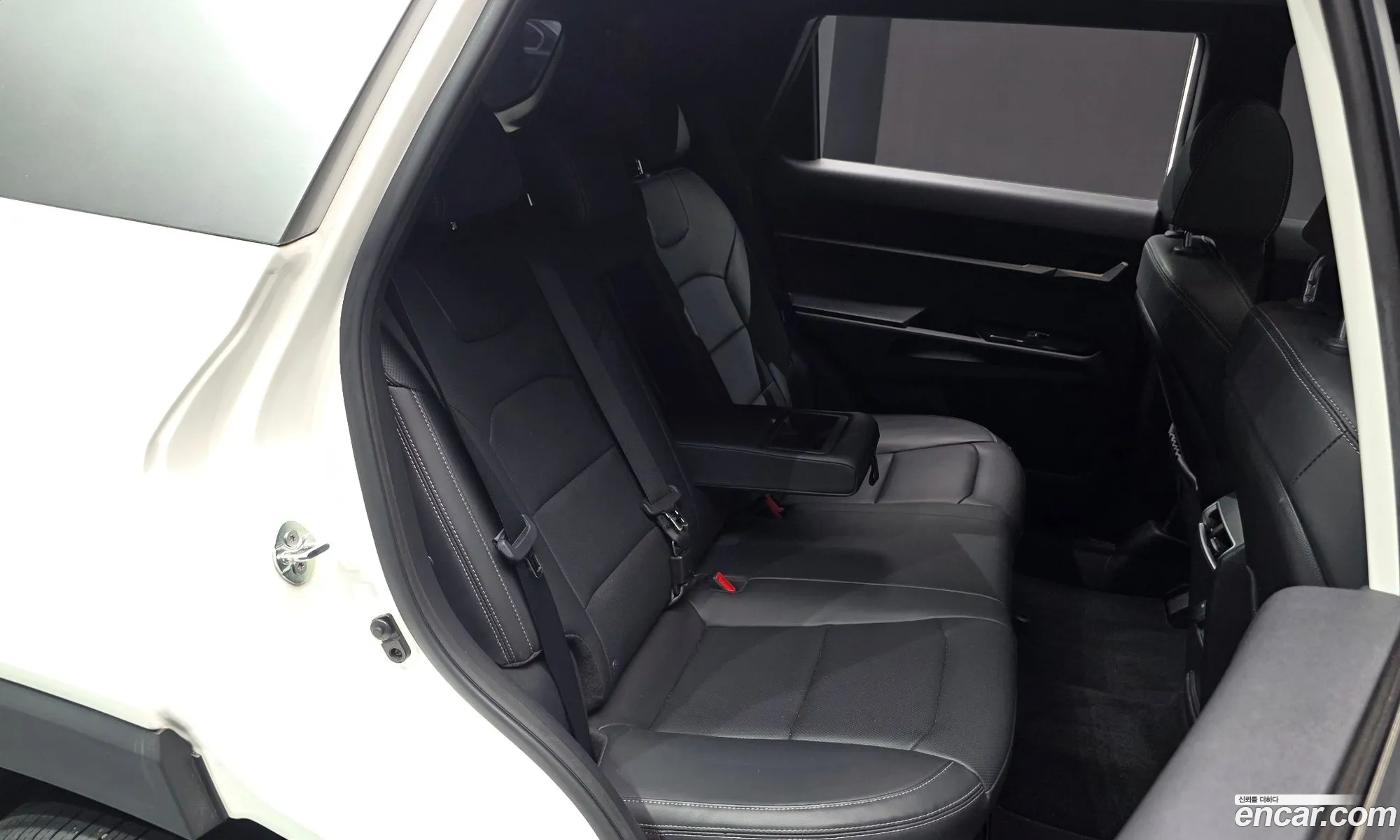 KG Mobility (SsangYong) Torres 2022 — 14