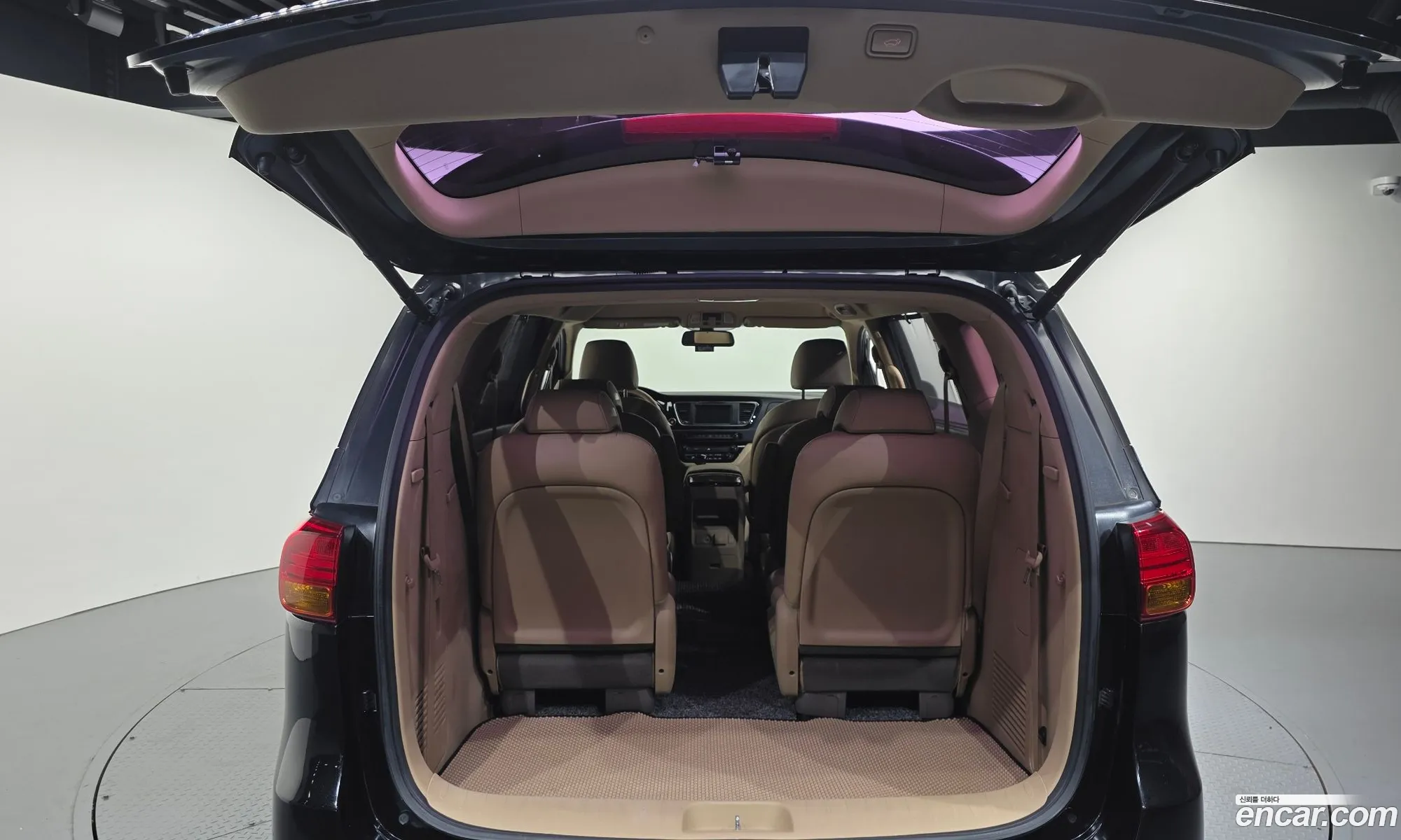 Kia Carnival 2015 KNAMC81ABFS079825 — 16