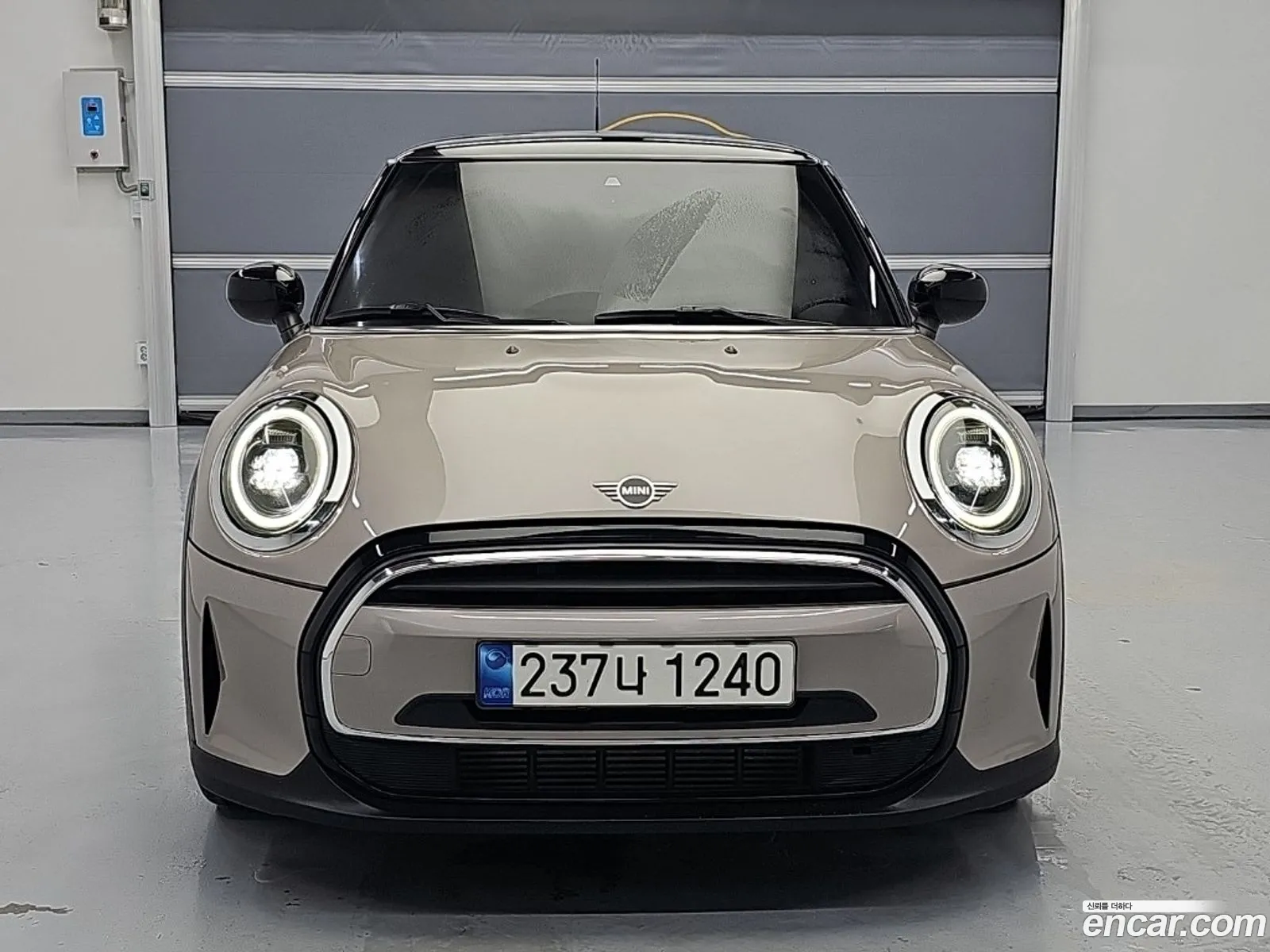Mini Cooper 2022 — 3