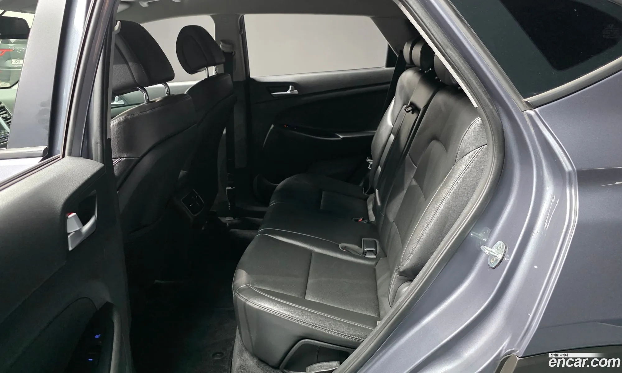 Hyundai Tucson 2016 KMHJ3812GHU324128 — 24
