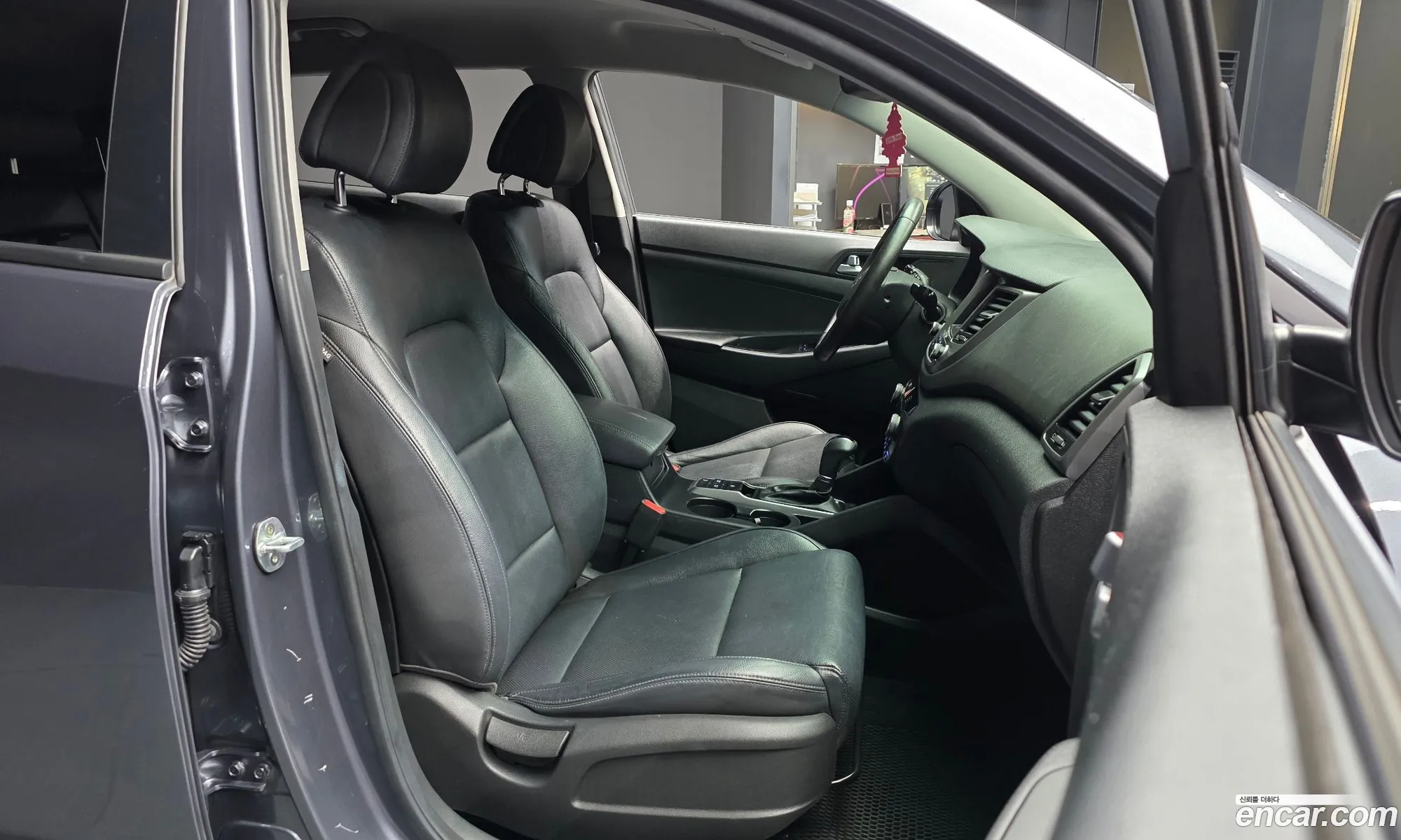 Hyundai Tucson 2016 KMHJ3812GHU324128 — 18