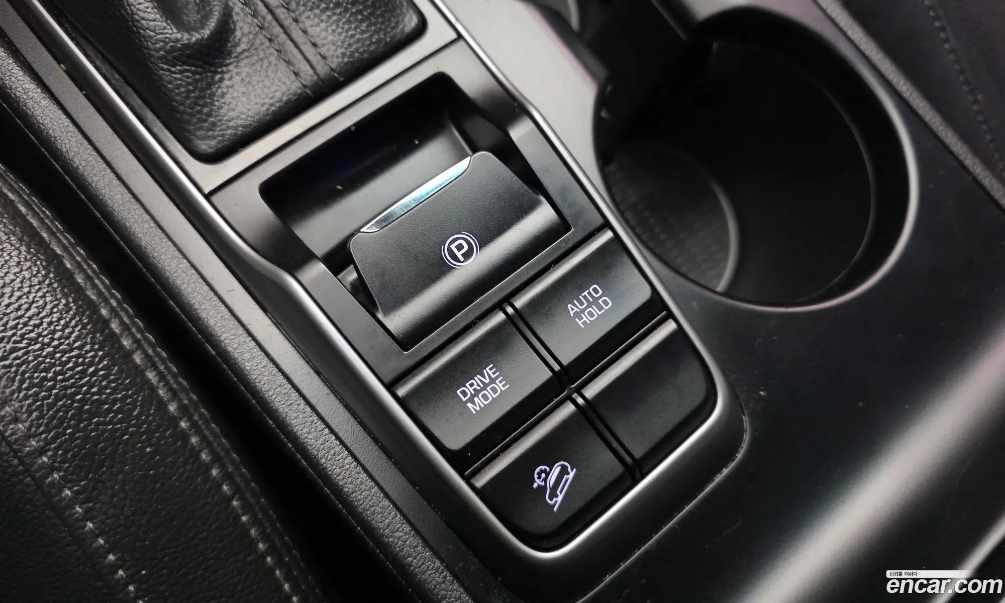 Hyundai Tucson 2016 KMHJ3812GHU324128 — 28