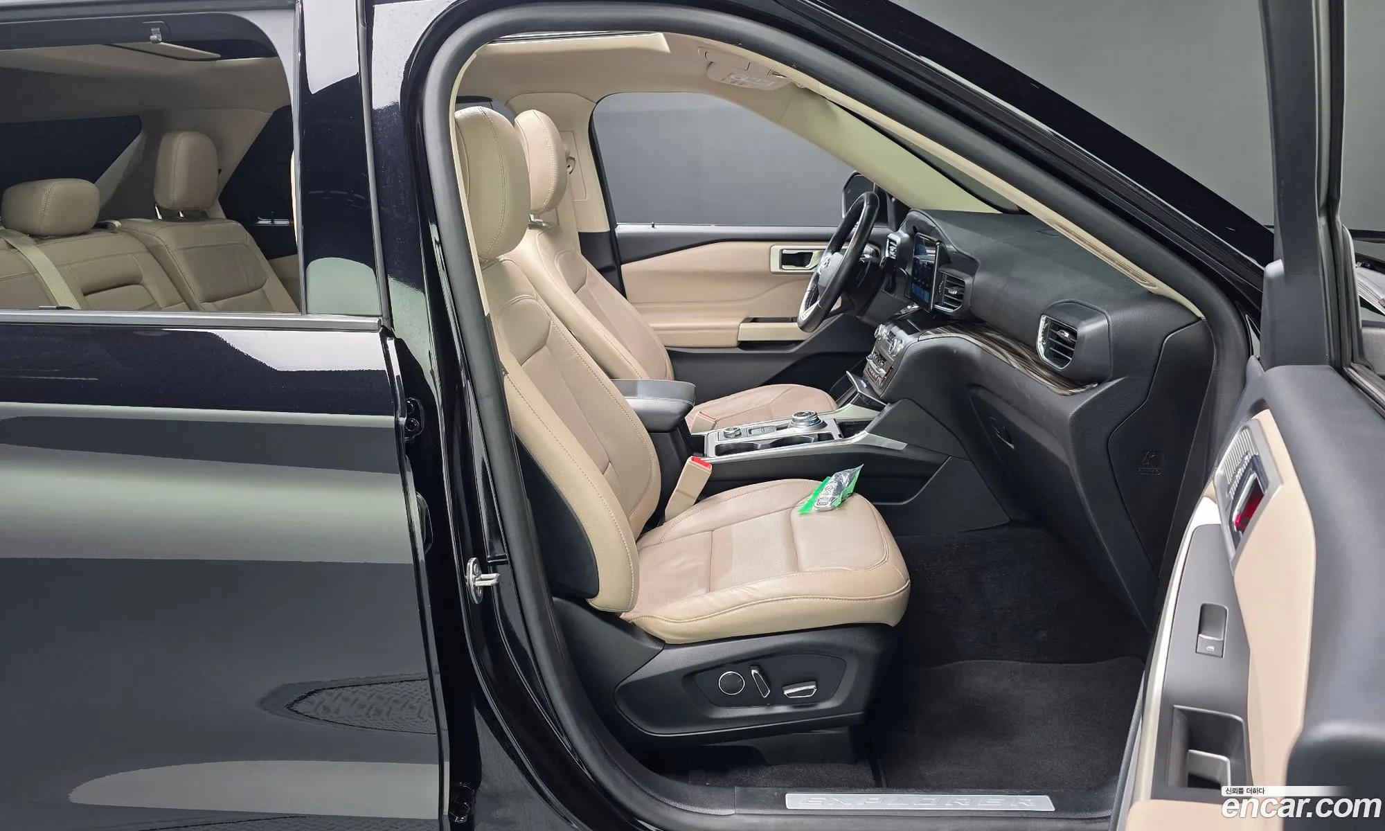 Ford Explorer 6th Gen 2020 1FMSK8FH8LGC71247 — 14