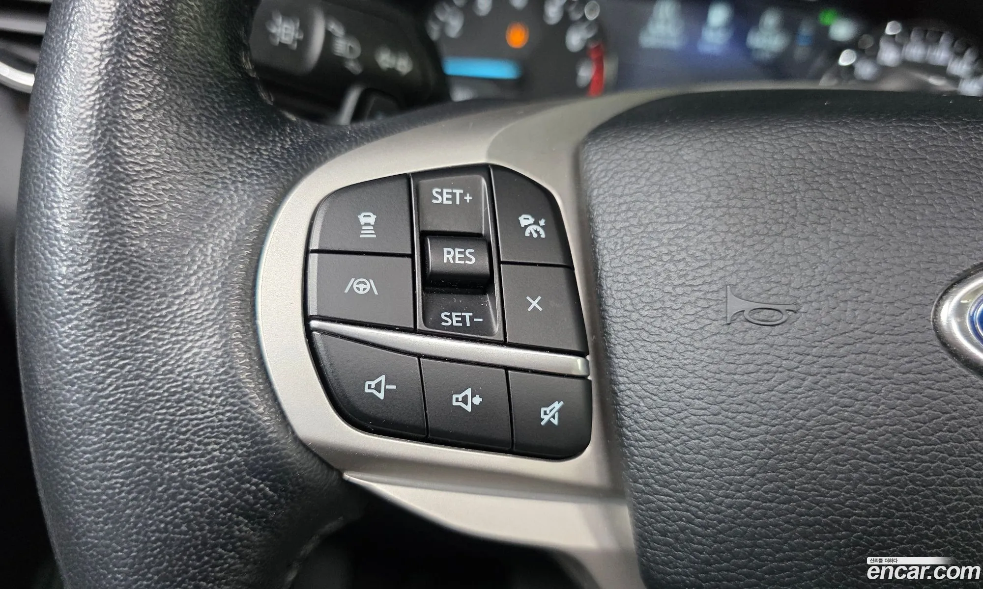 Ford Explorer 6th Gen 2020 1FMSK8FH8LGC71247 — 5