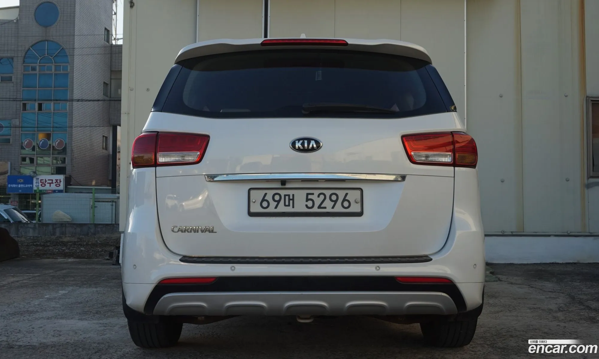 Kia Carnival 2014 — 9