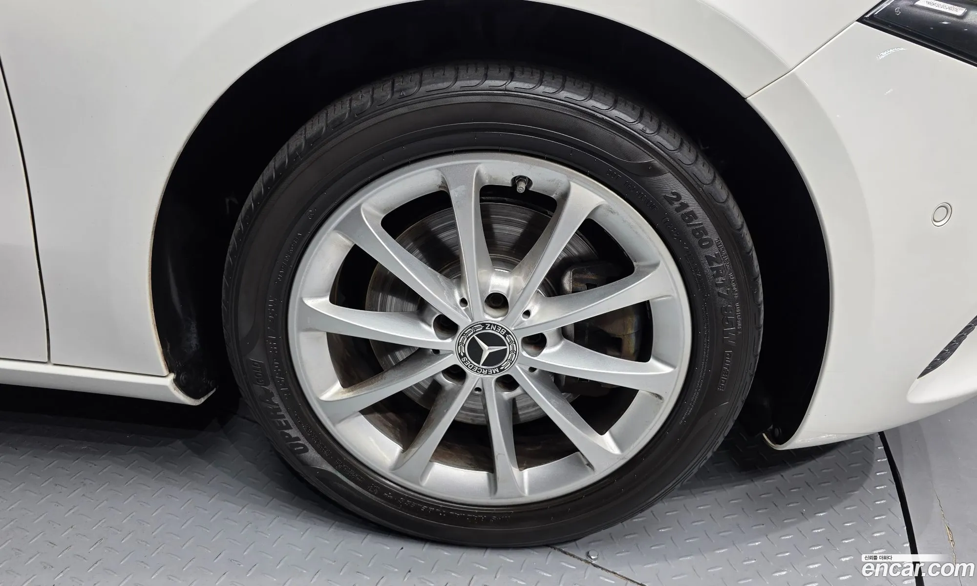 Mercedes-Benz A-Class W177 2019 — 14