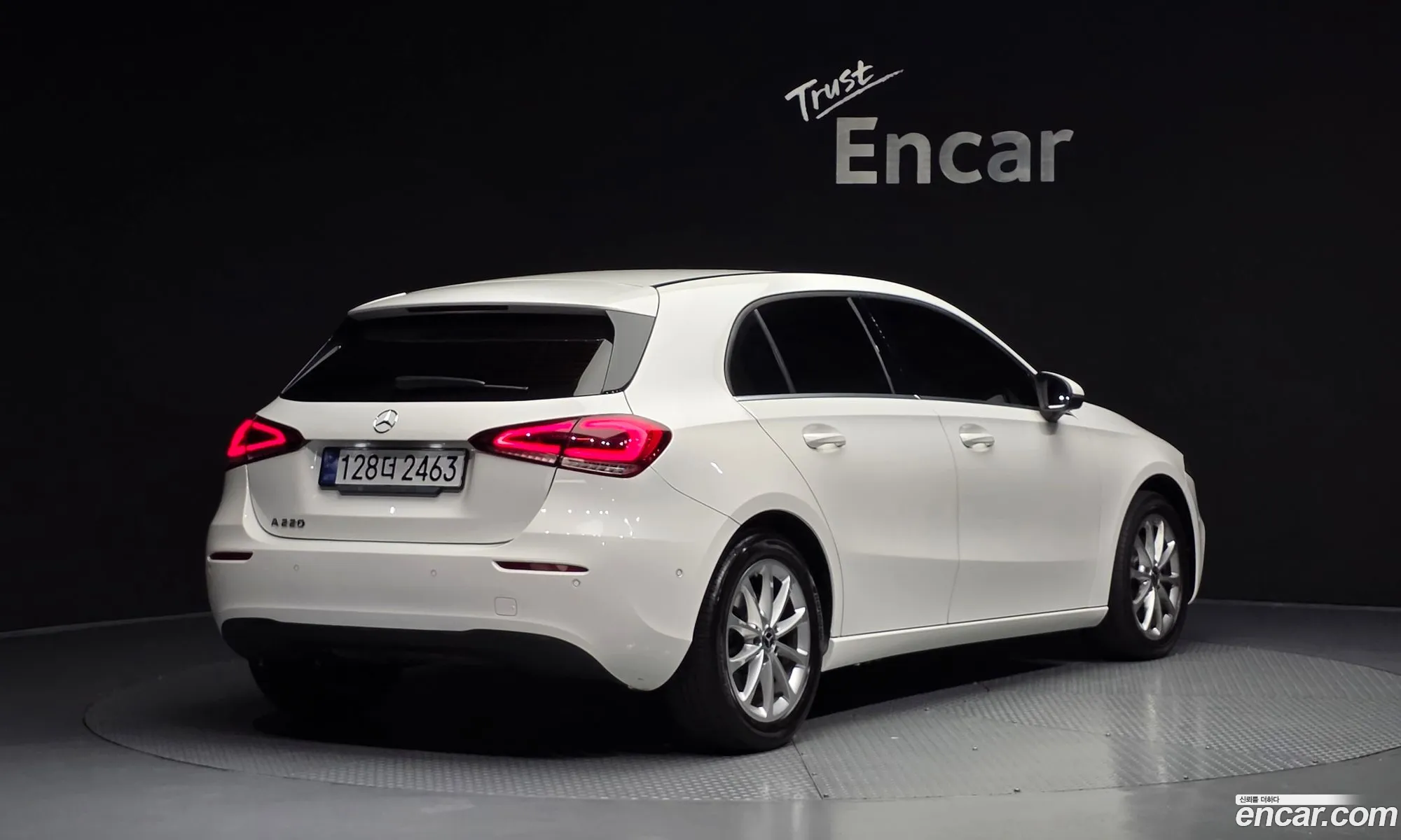 Mercedes-Benz A-Class W177 2019 — 21