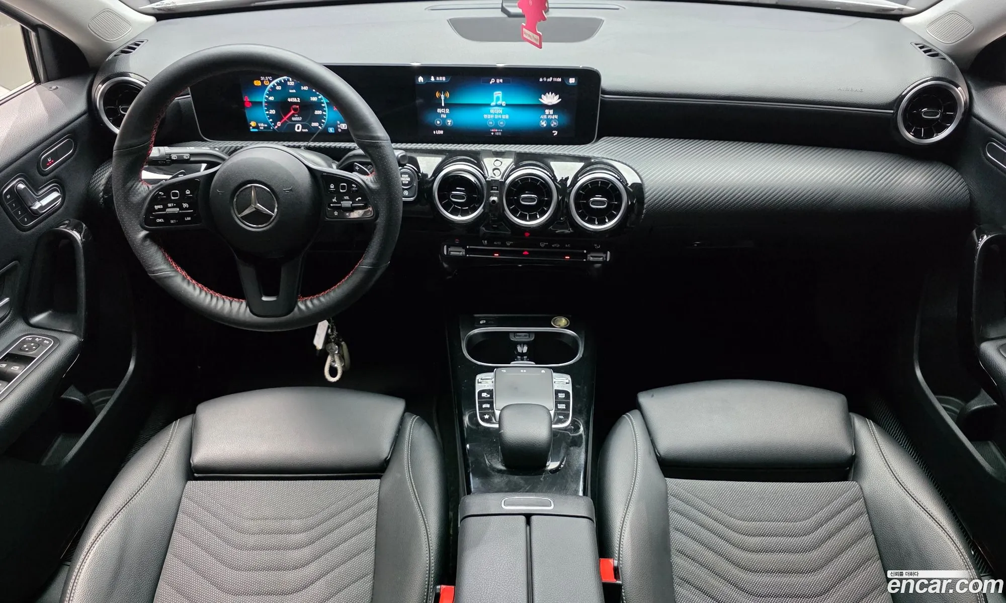 Mercedes-Benz A-Class W177 2019 — 27