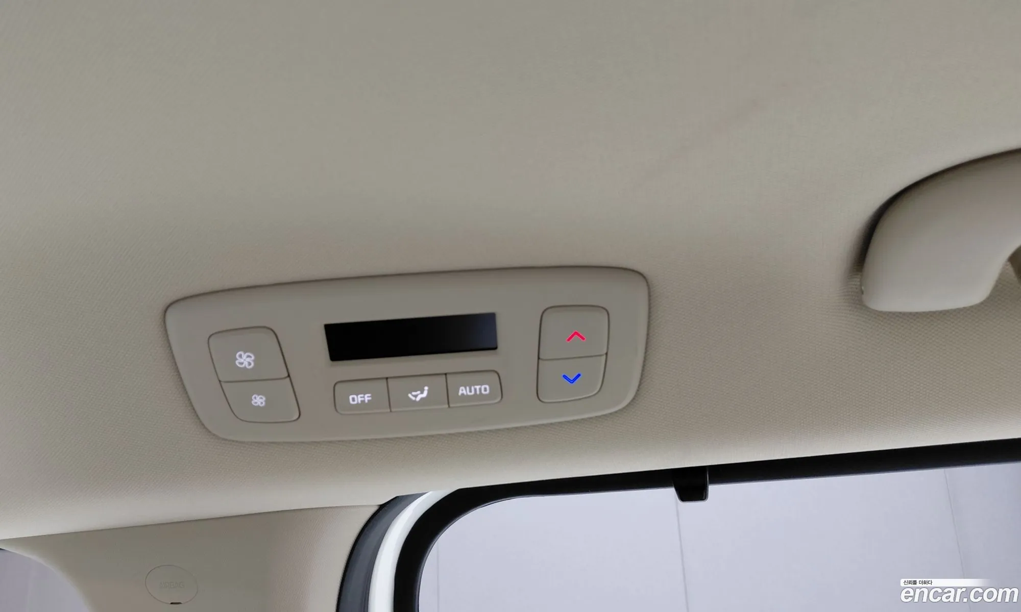 Kia Carnival 2023 KNANC813BPS314084 — 25