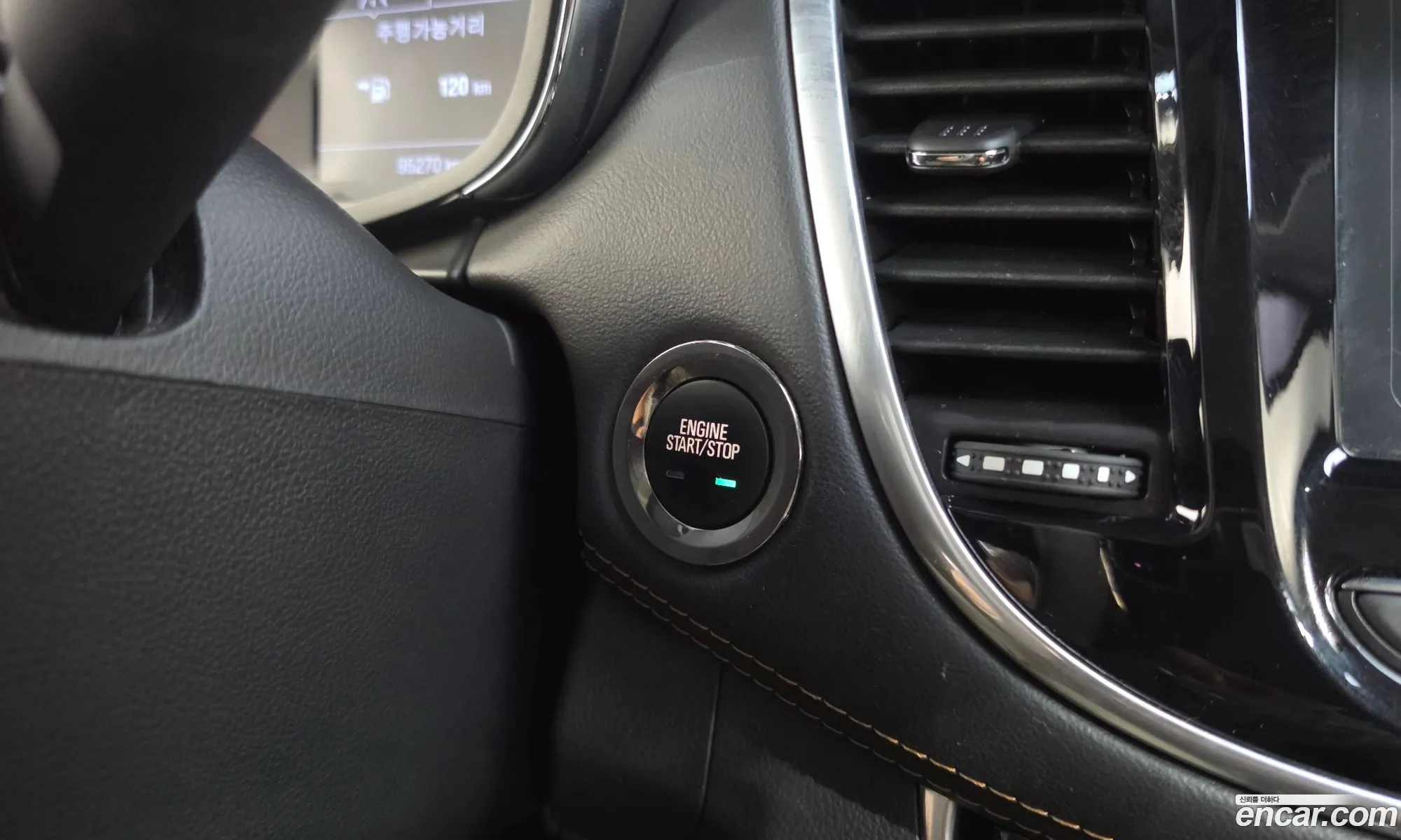 Chevrolet (GM Daewoo) Trax 2019 KLABA76BDKB861157 — 20