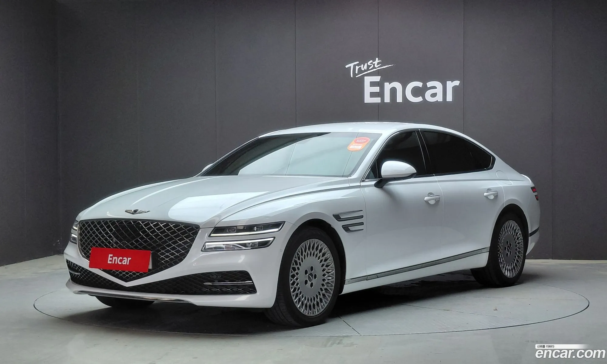 Genesis G80 2022 — 32