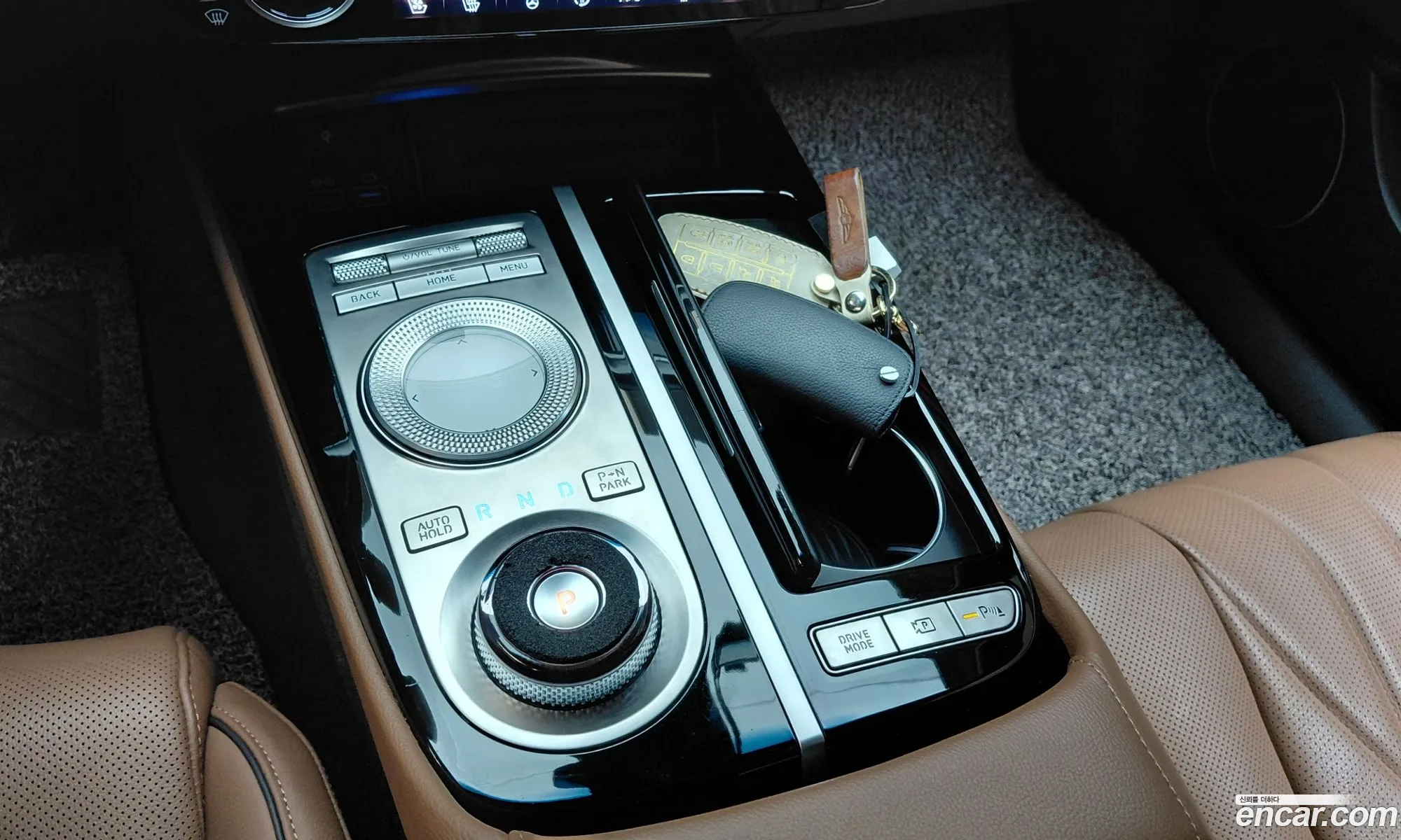 Genesis G80 2022 — 28