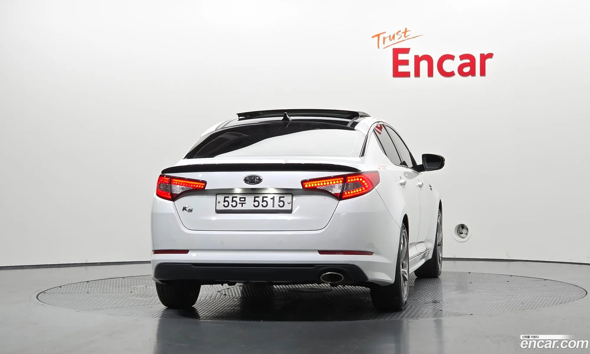 Kia K5 2011 KNAGN418BCA183998 — 16