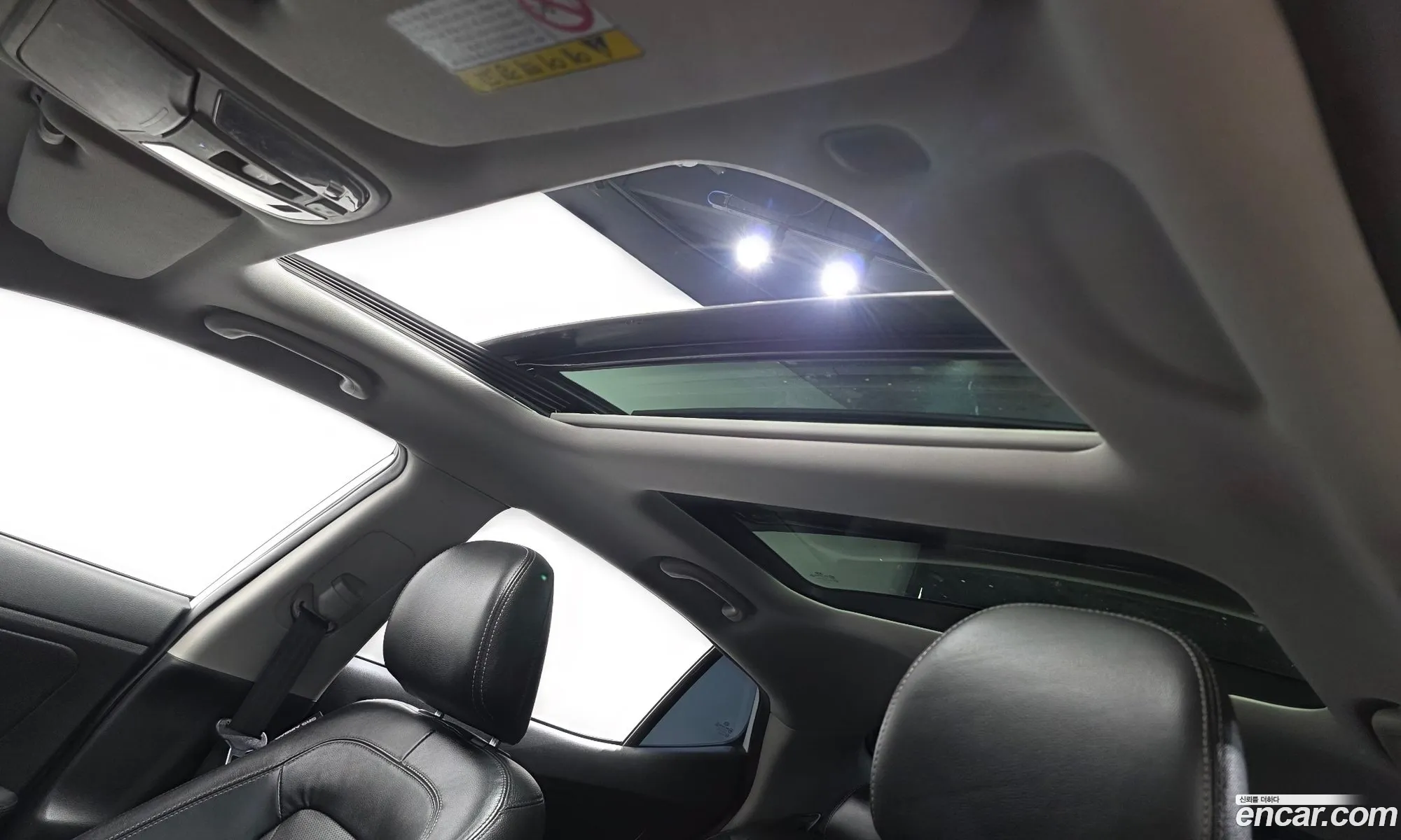 Kia K5 2011 KNAGN418BCA183998 — 4