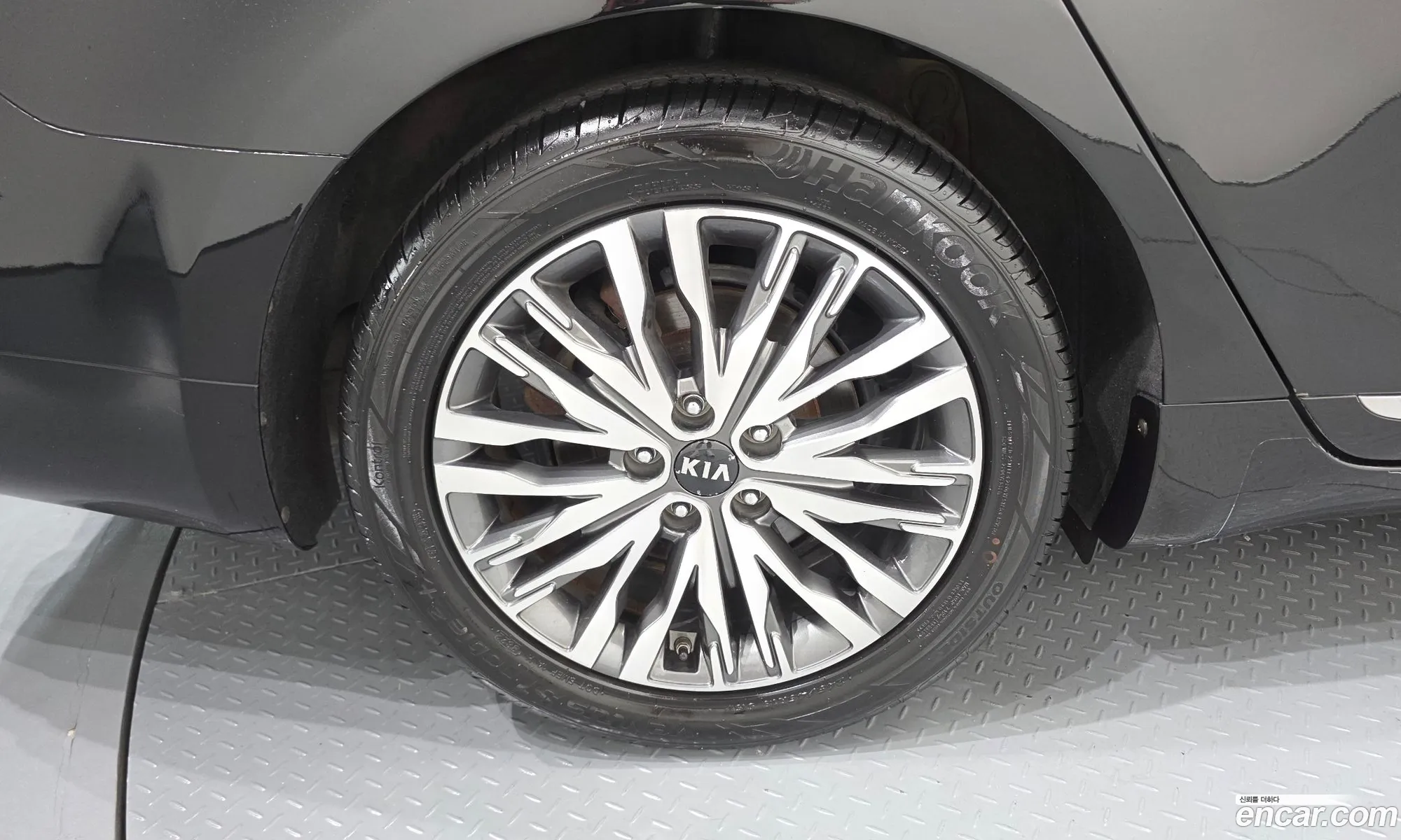 Kia K7 Premier 2020 KNALC41BBLA208252 — 10