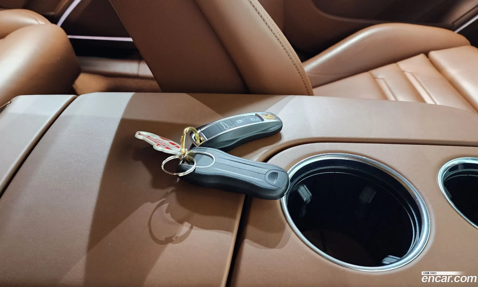 Porsche Panamera 2023 — 12