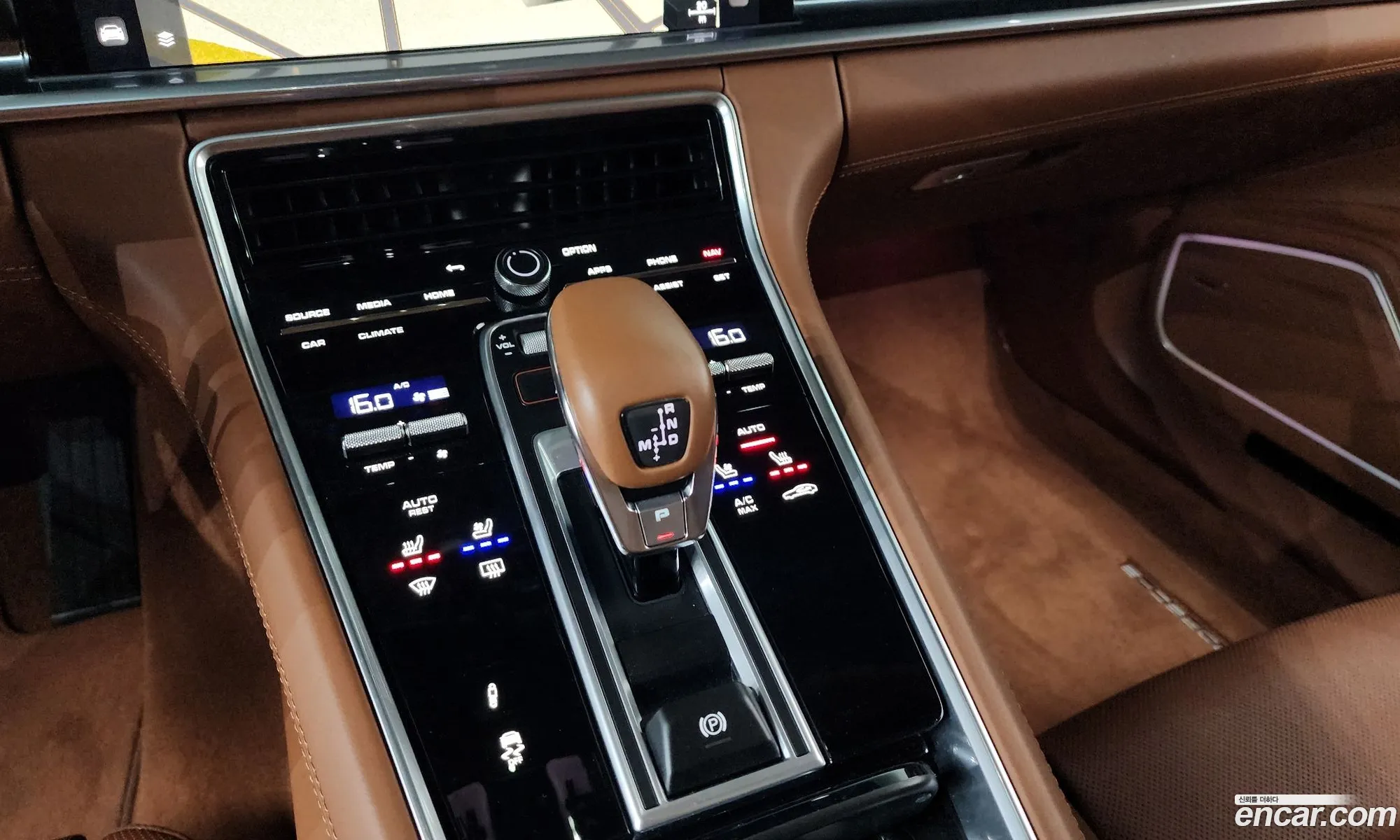 Porsche Panamera 2023 — 3