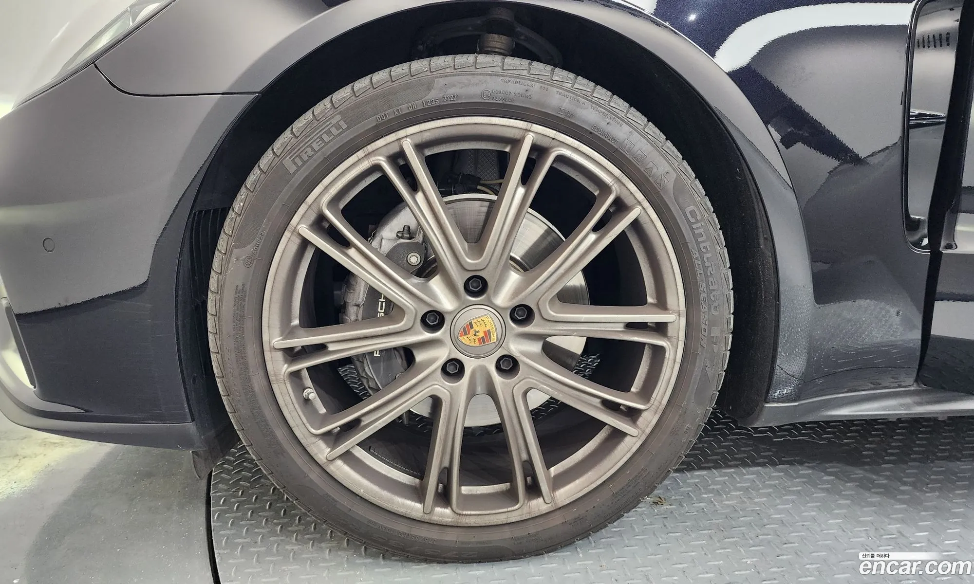 Porsche Panamera 2023 — 33