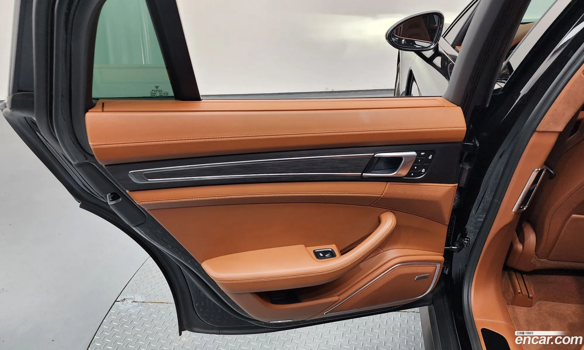 Porsche Panamera 2023 — 29