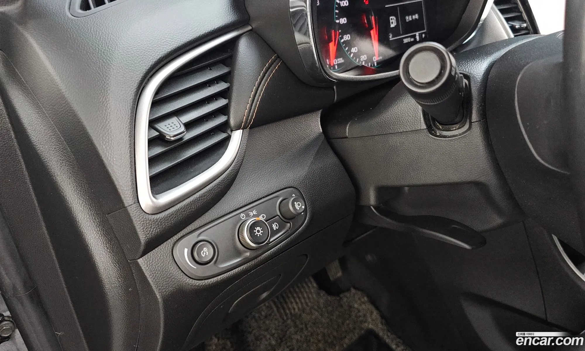 Chevrolet (GM Daewoo) Trax 2021 KLABA76MDMB373069 — 18