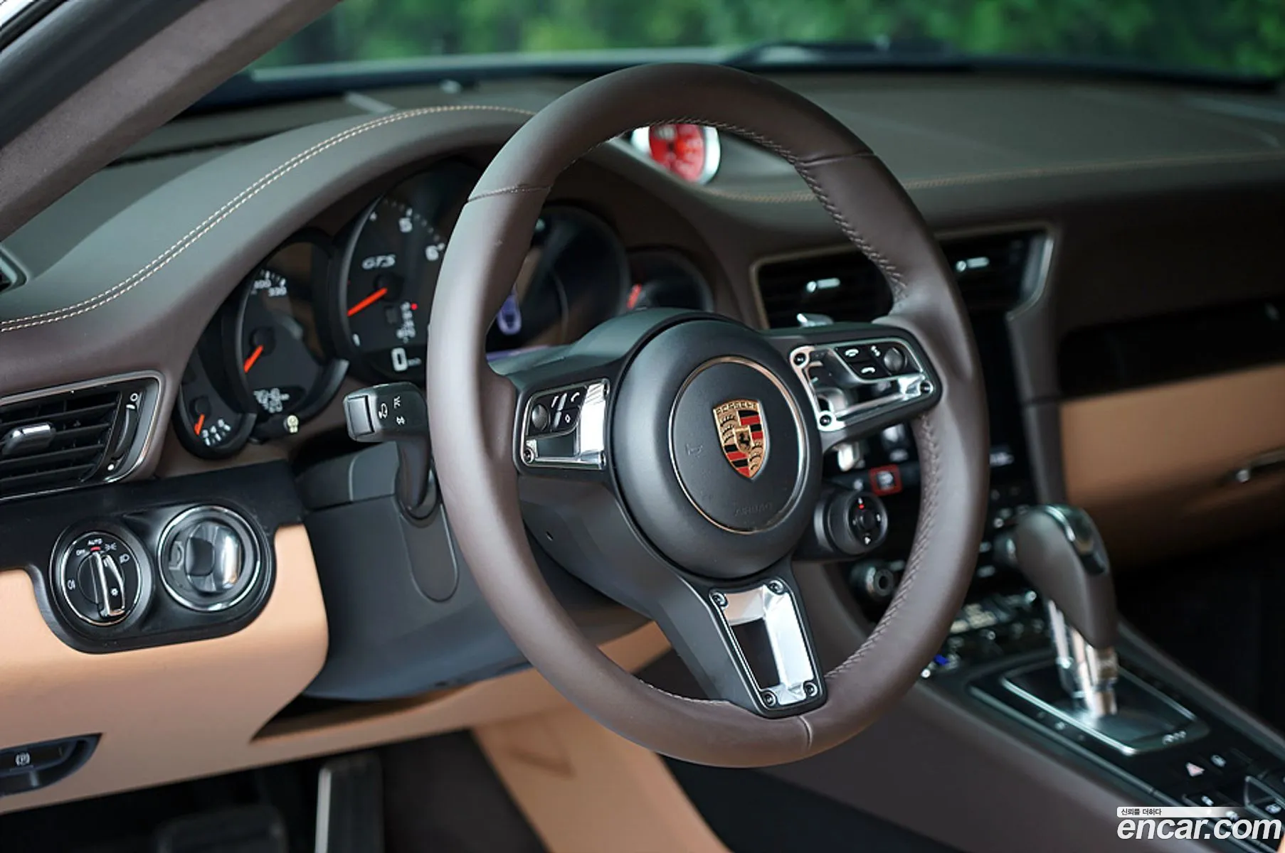 Porsche 911 2018 — 12