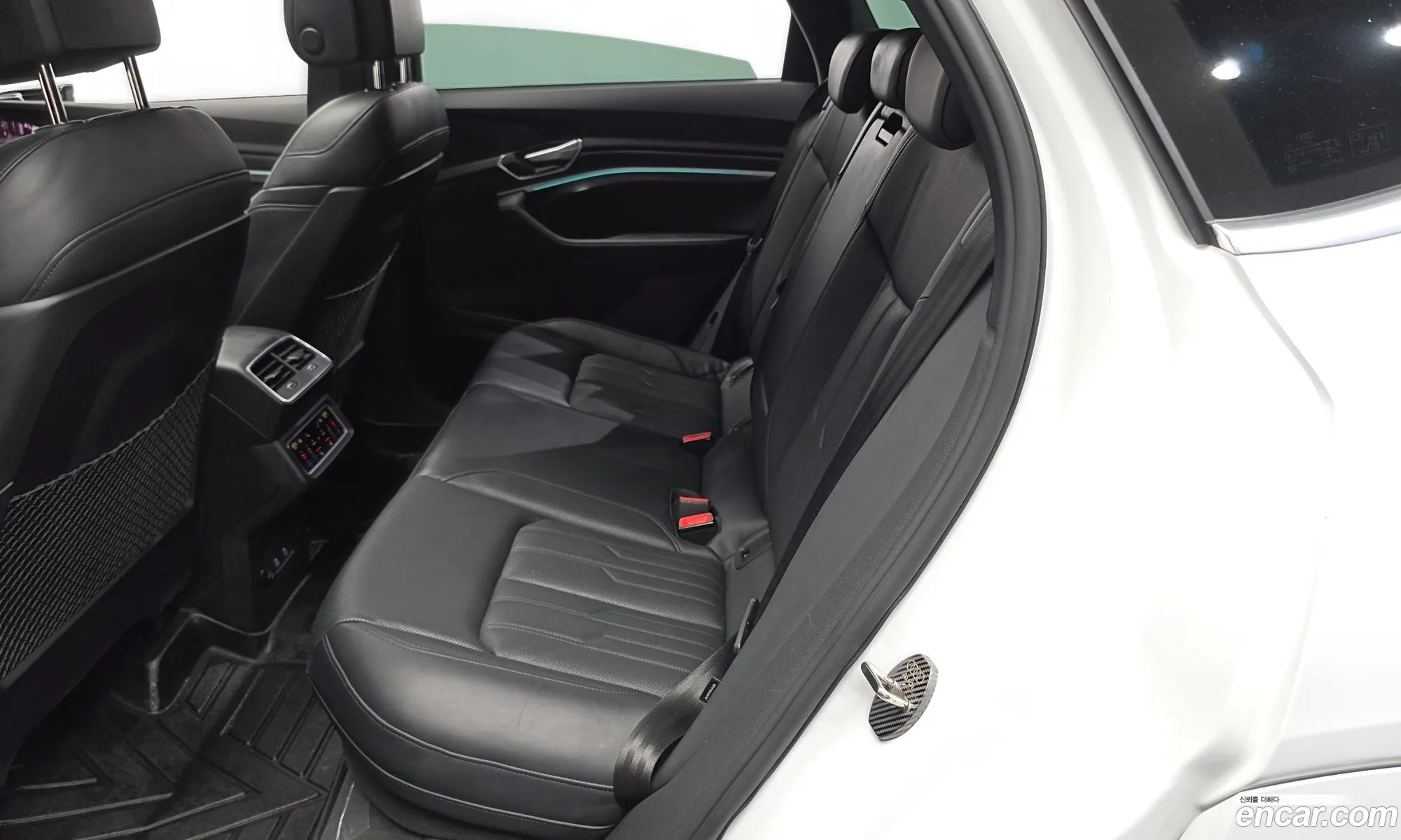 Audi e-tron 2022 — 5